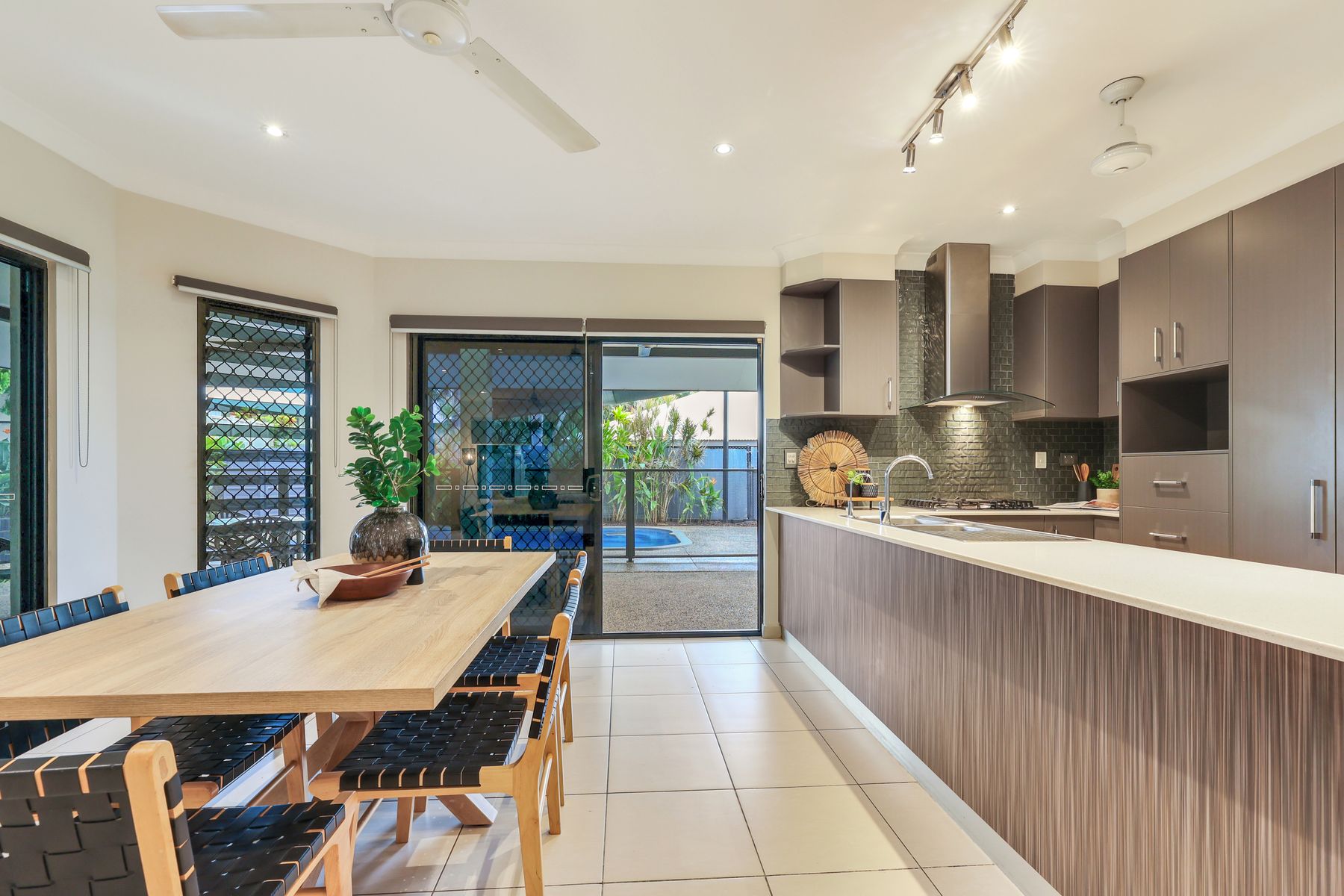 12 Yirra Crescent, Rosebery NT 0832, Rosebery - Thumbnail 5