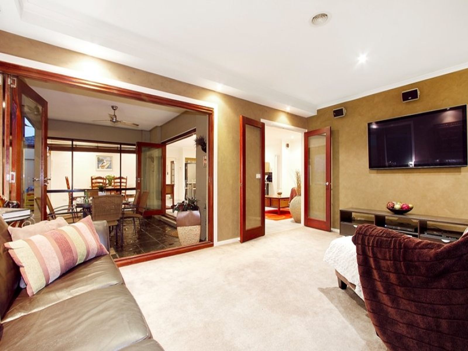 13 Macquarie Circle, Waterways, VIC 3195, Waterways - Thumbnail 4