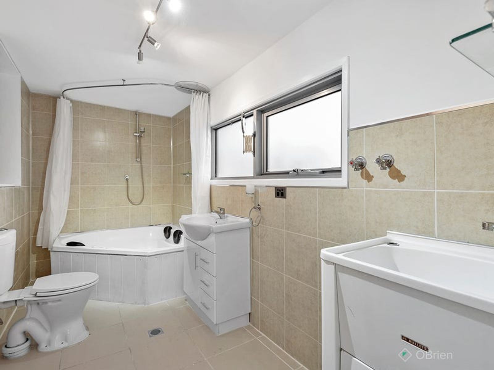 49 Grove End Road, Endeavour Hills, VIC 3802, Endeavour Hills - Thumbnail 6