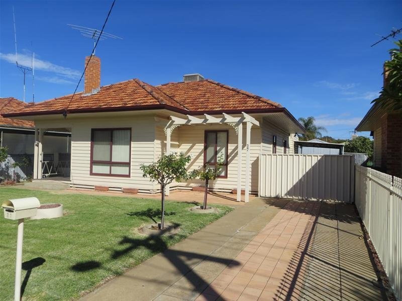 27 Hunter Street, Mildura - Image 1