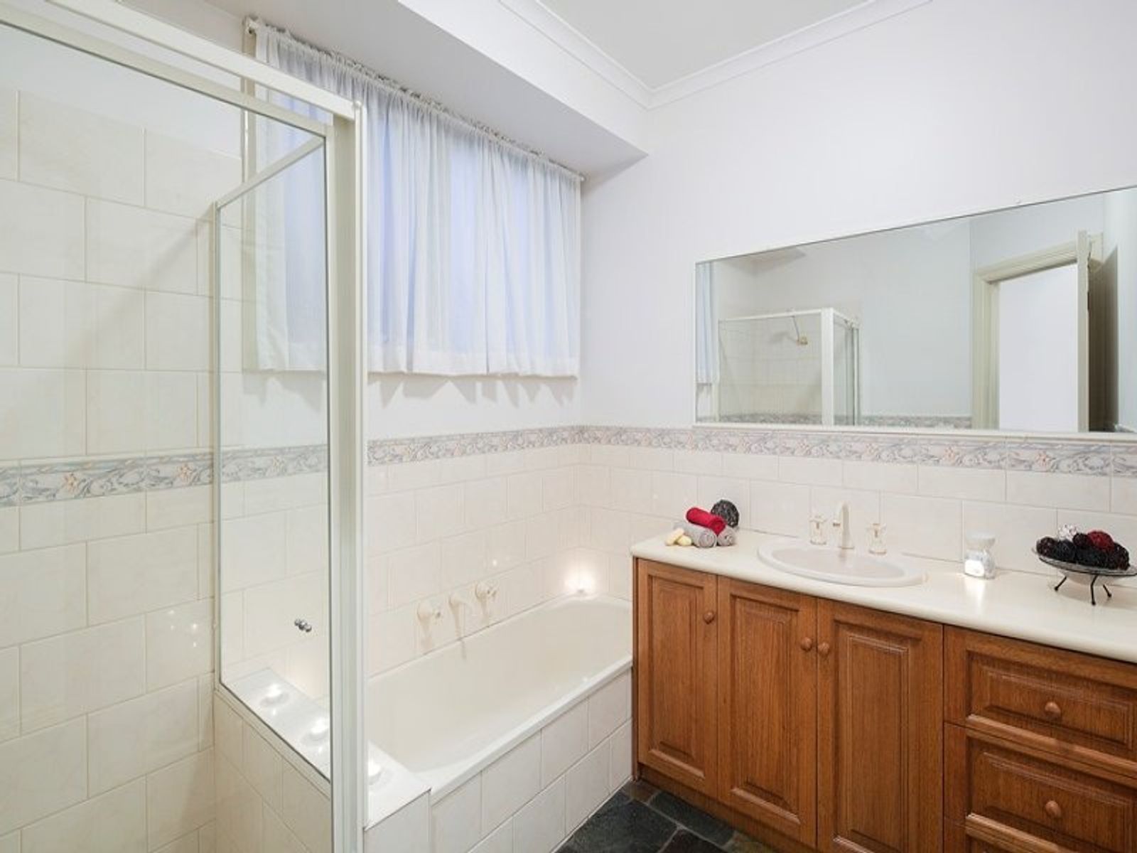 18 Gilchrist Way, Aspendale Gardens, VIC 3195, Aspendale Gardens - Thumbnail 4