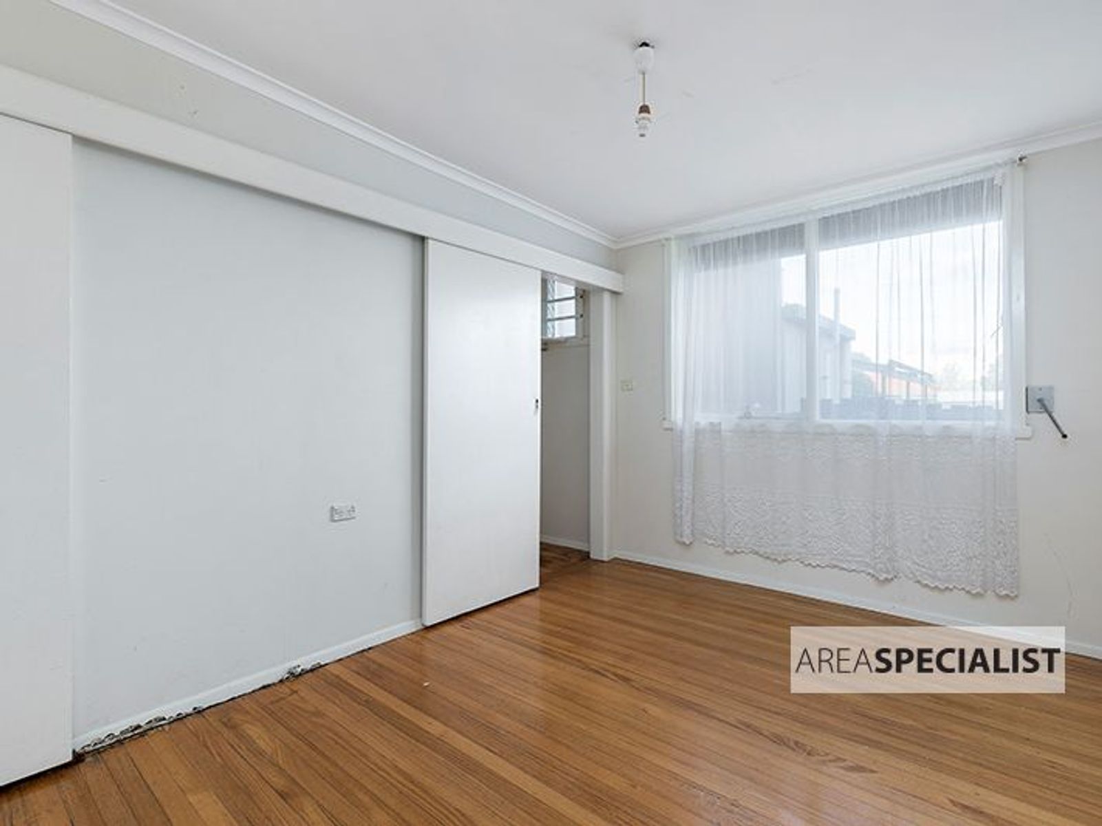10 Erica Street, Springvale, VIC 3171, Springvale - Thumbnail 5