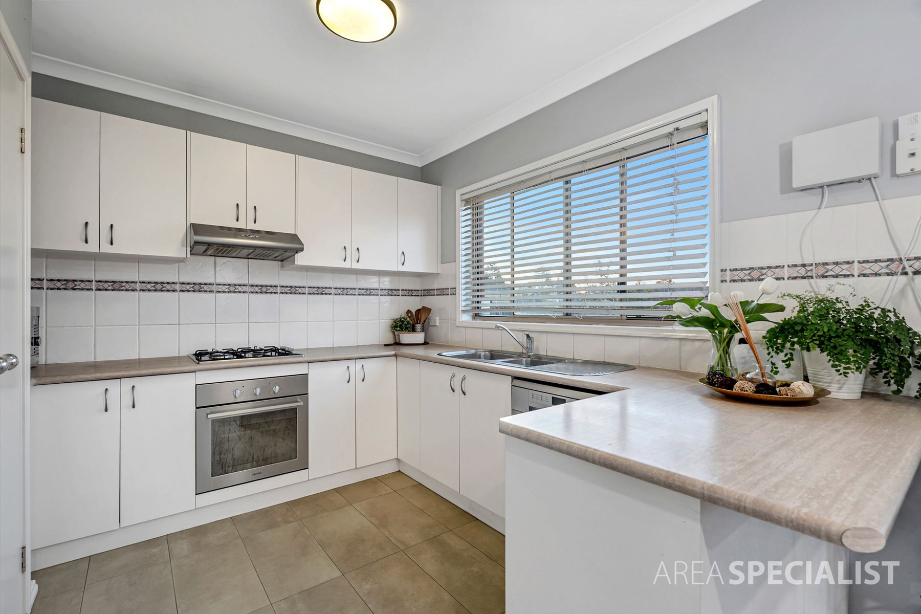 5 Malfoy Mews, Cranbourne West, VIC 3977, Cranbourne West - Thumbnail 3