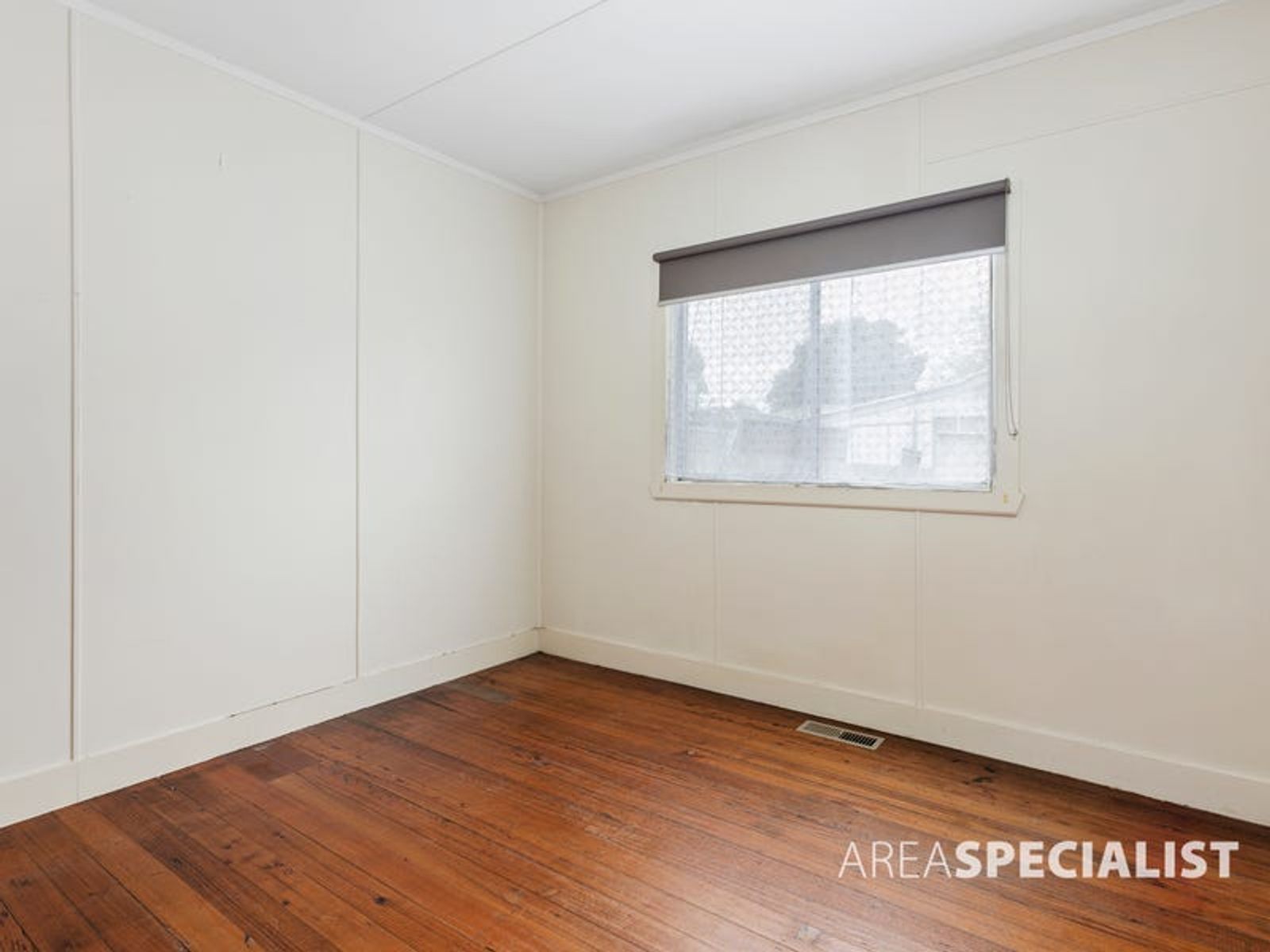 13 Leongatha Road, Korumburra, VIC 3950, Korumburra - Thumbnail 8