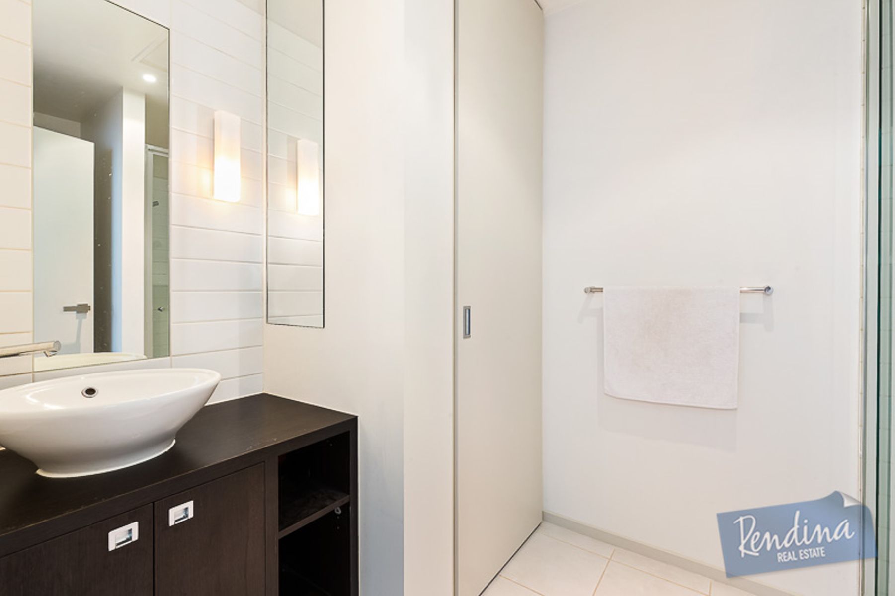 301/84 Altona Street, Kensington - Thumbnail 6