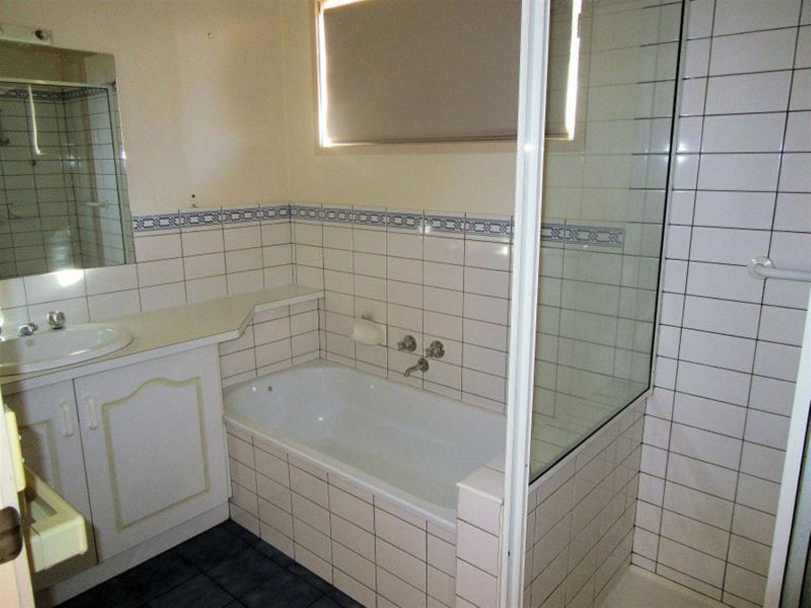 2/18 De Garis Drive, Mildura - Thumbnail 7