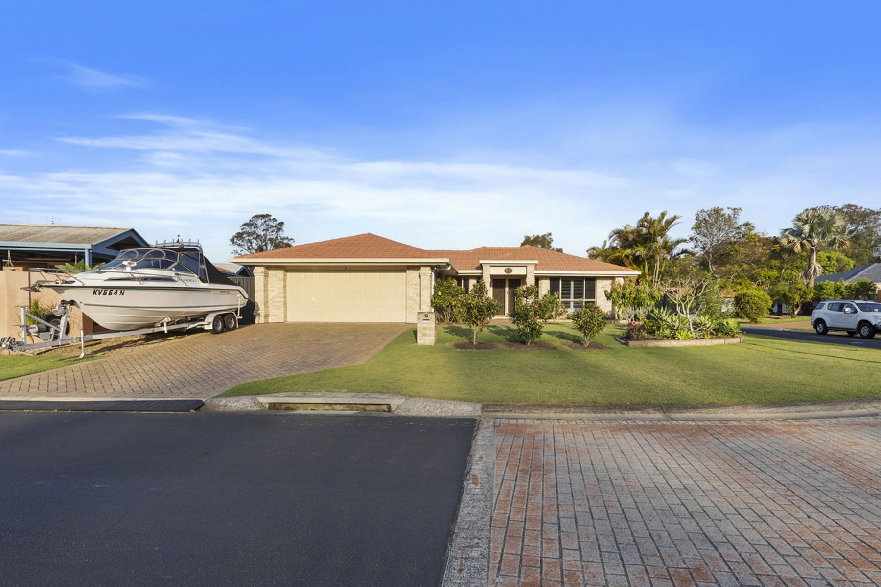 1 Ballymore Court, Banora Point NSW 2486, Banora Point - Thumbnail 2