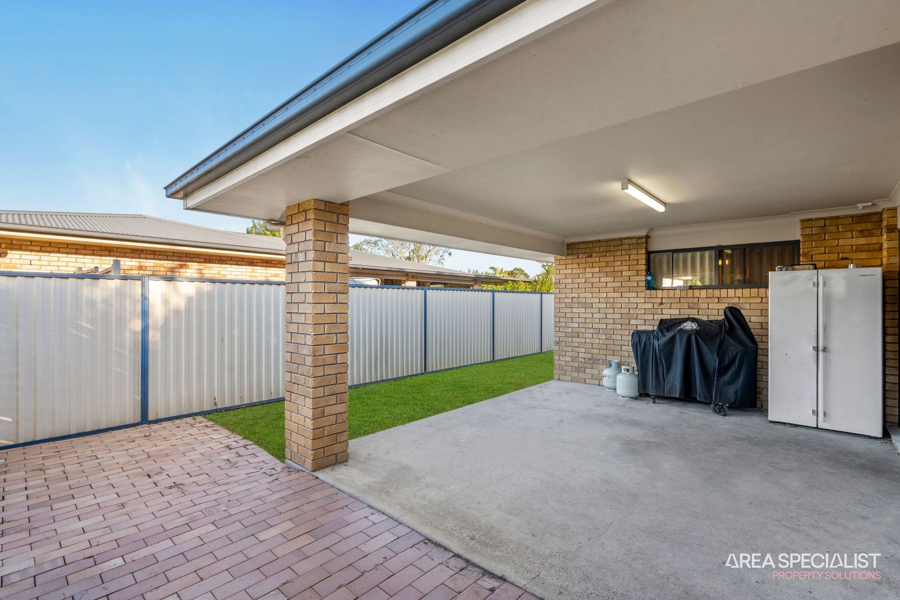 18 Woodswallow Street, Jacobs Well, Jacobs Well - Thumbnail 5