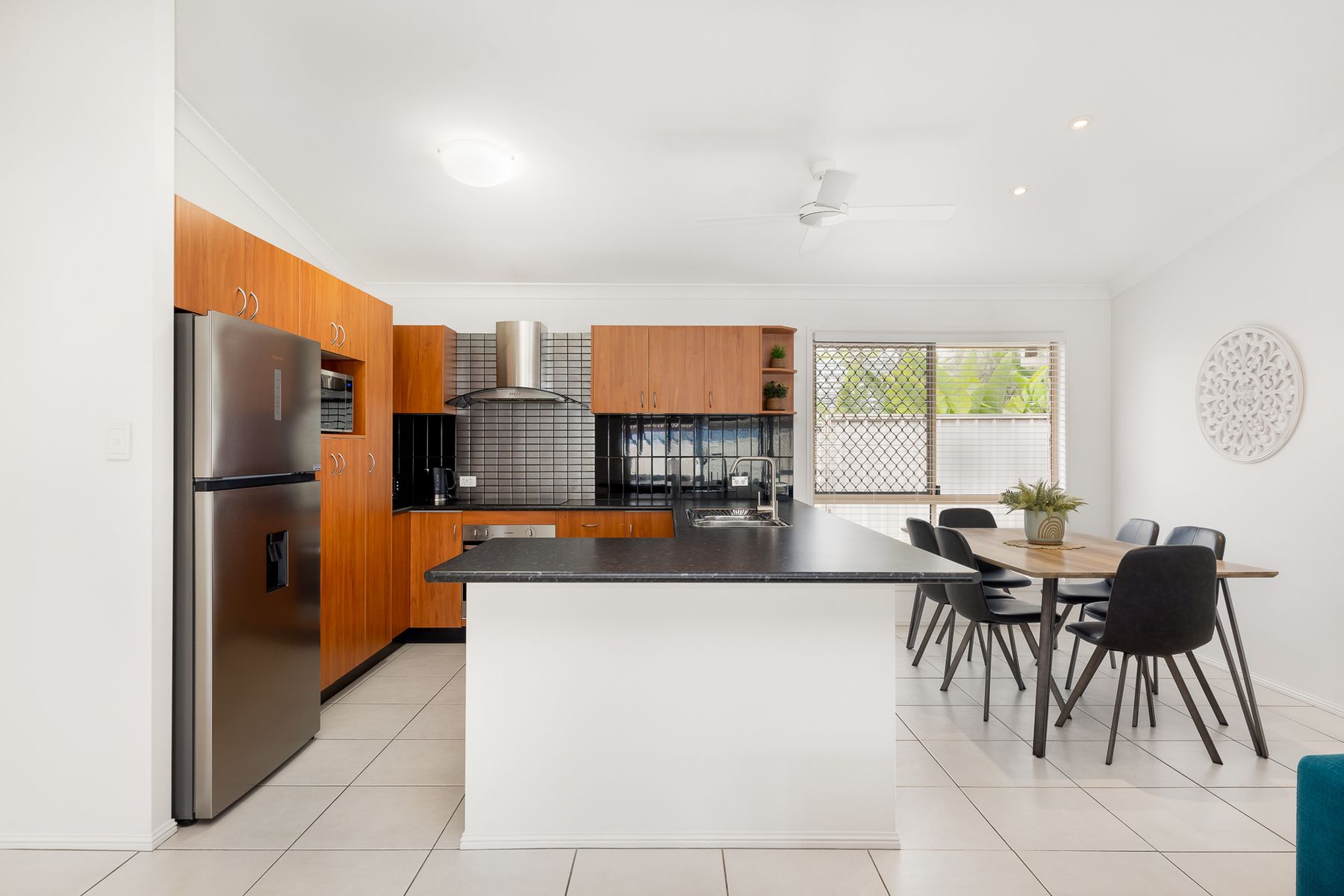 11 Colisa Crescent, Regents Park QLD 4118, Regents Park - Thumbnail 4