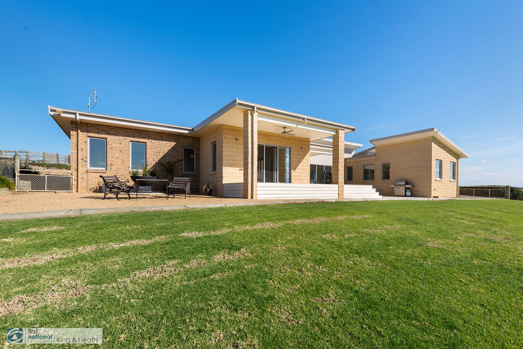 2 Howletts Landing Road, Metung VIC 3904, Metung - Thumbnail 2