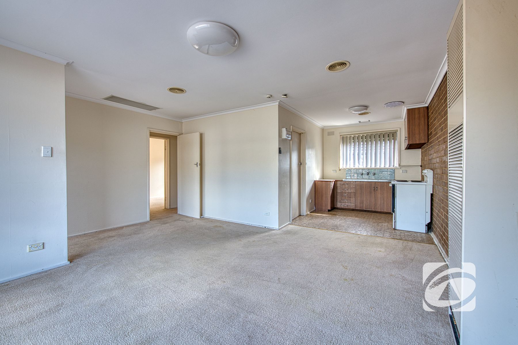 2 & 3/8 Wheeler Street, Berwick VIC 3806, Berwick - Thumbnail 4