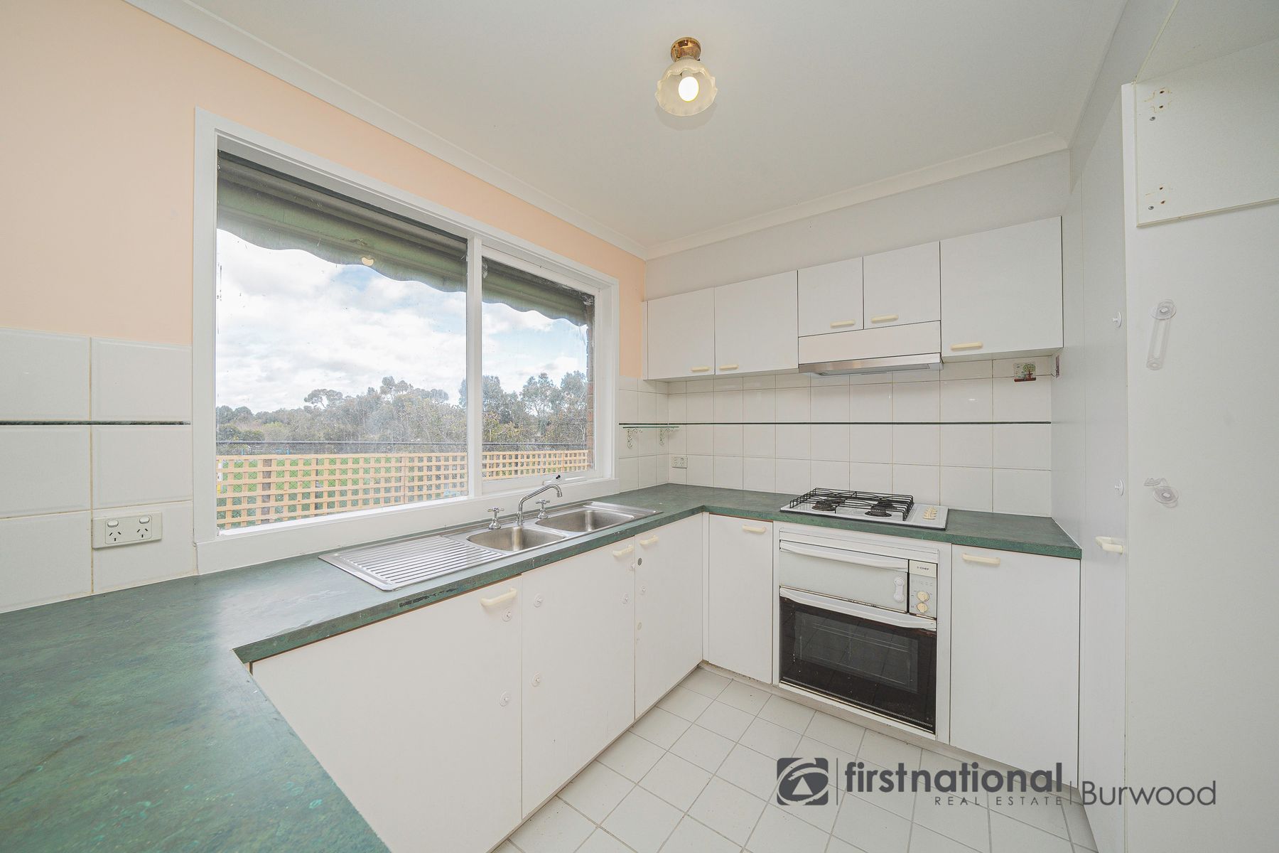 2/119 Station Street, Burwood VIC 3125, Burwood - Thumbnail 4