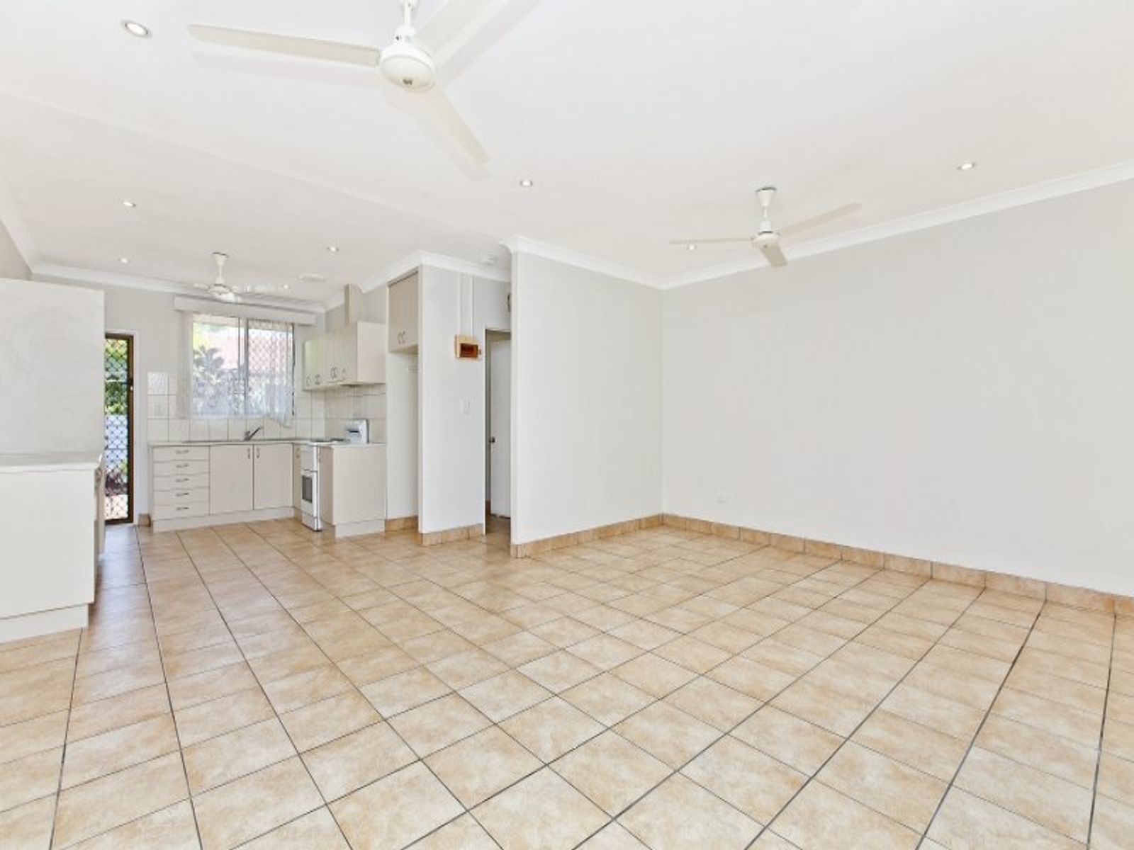 2/35 Ellengowan Drive, Brinkin NT 0810, Brinkin - Thumbnail 4