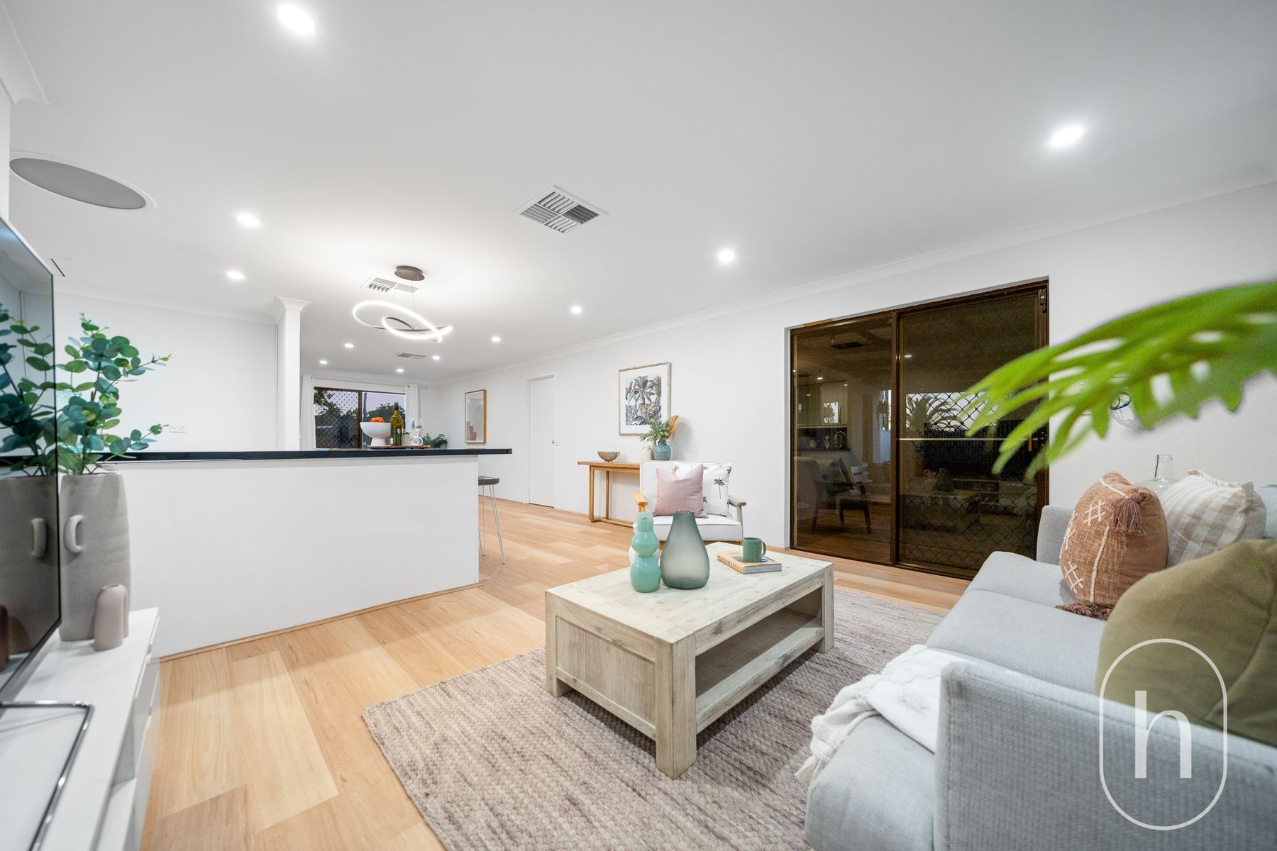 43 Tasman Rd, Beldon 30