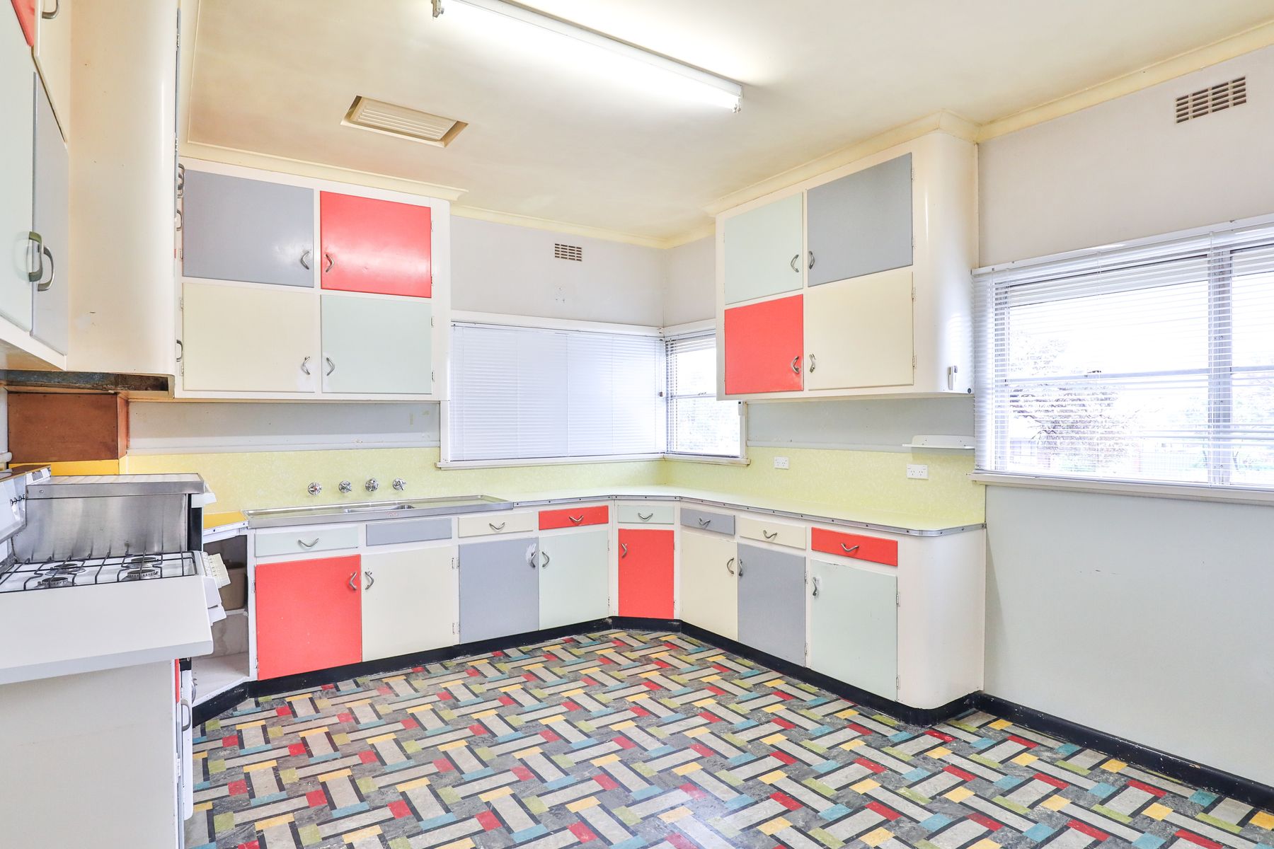 14 Railway Avenue, Merbein - Thumbnail 3