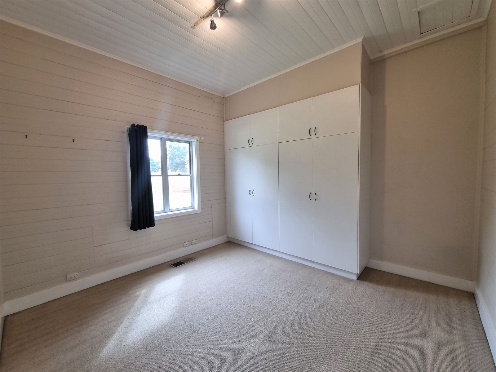 6 Marshall Avenue, Armidale NSW 2350, Armidale - Thumbnail 8