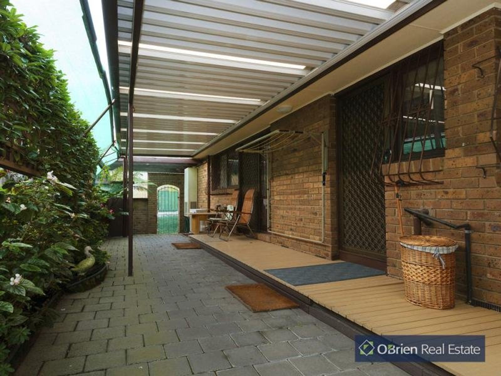 12 William Hovell Drive, Endeavour Hills, VIC 3802, Endeavour Hills - Thumbnail 2
