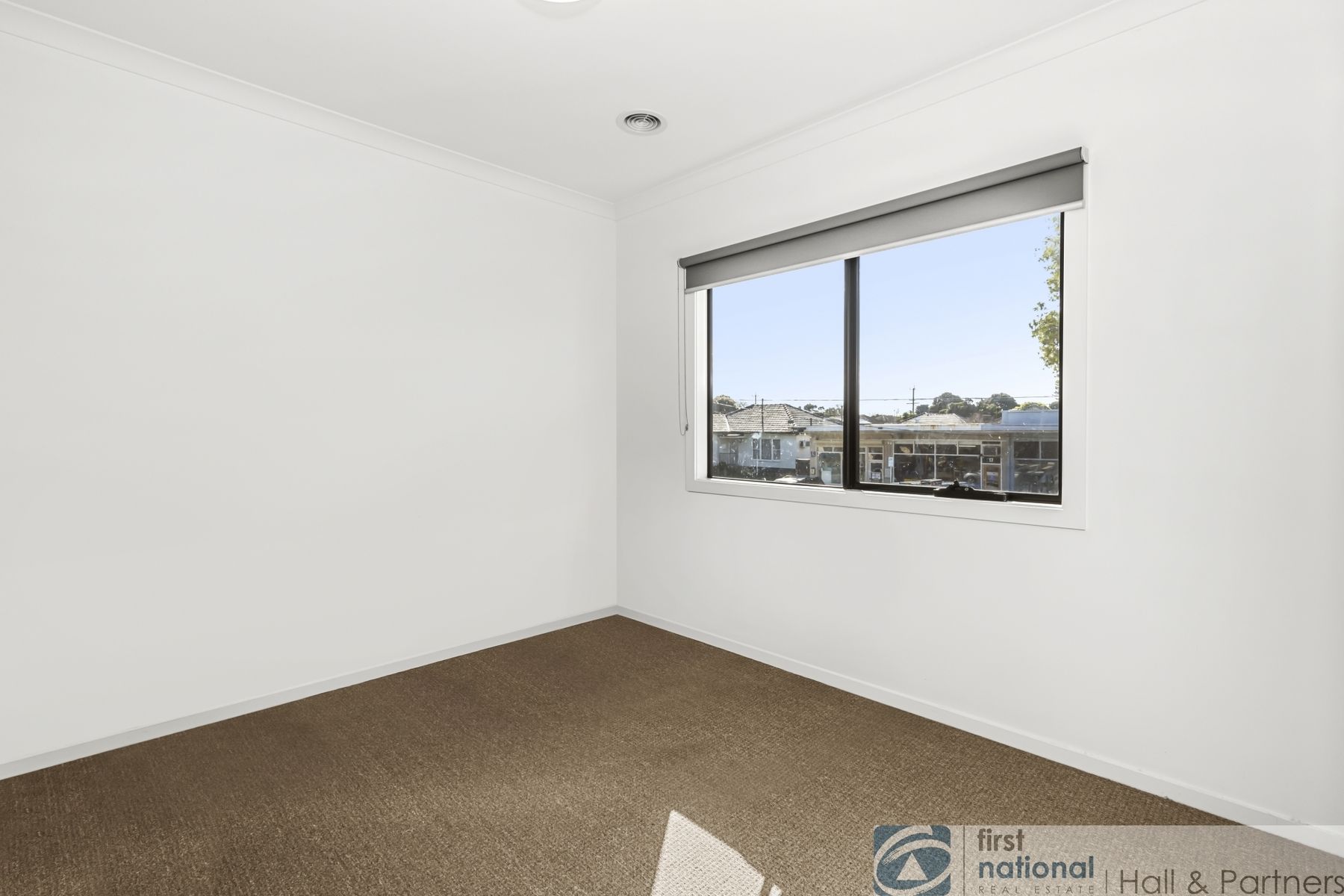 1/10 Nicole Avenue, Dandenong North VIC 3175, Dandenong North - Thumbnail 6