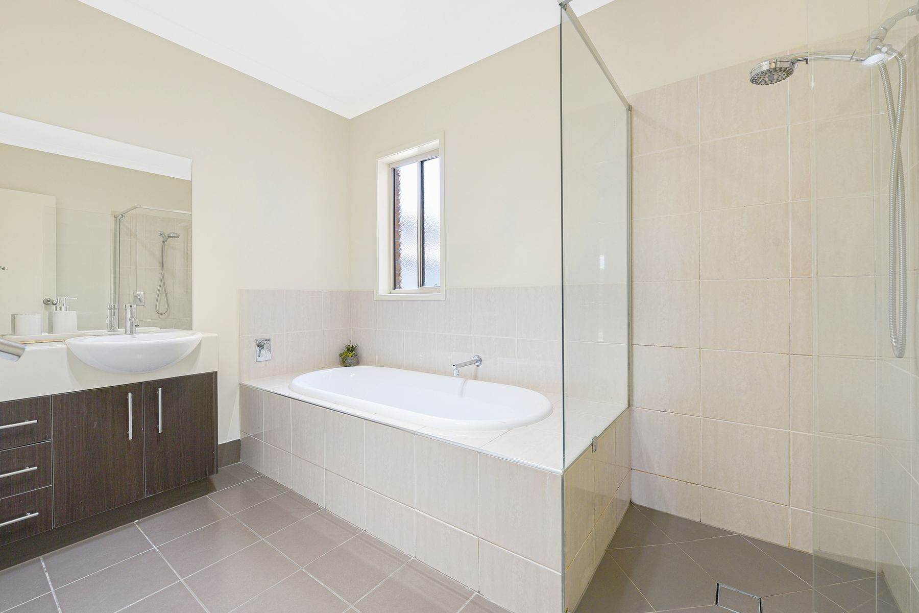 6 Sabel Drive, Cranbourne North, VIC 3977, Cranbourne North - Thumbnail 8