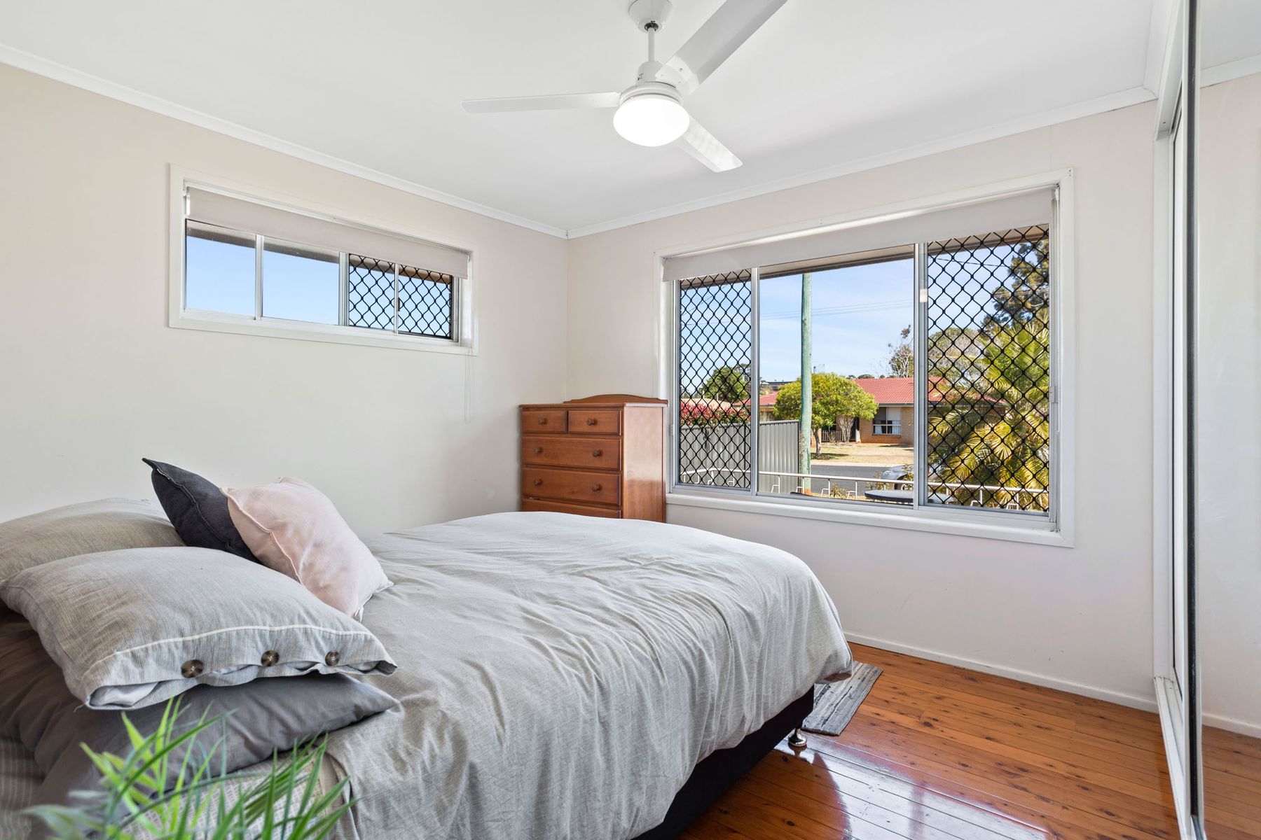 35 Wuth Street, Darling Heights QLD 4350, Darling Heights - Thumbnail 4