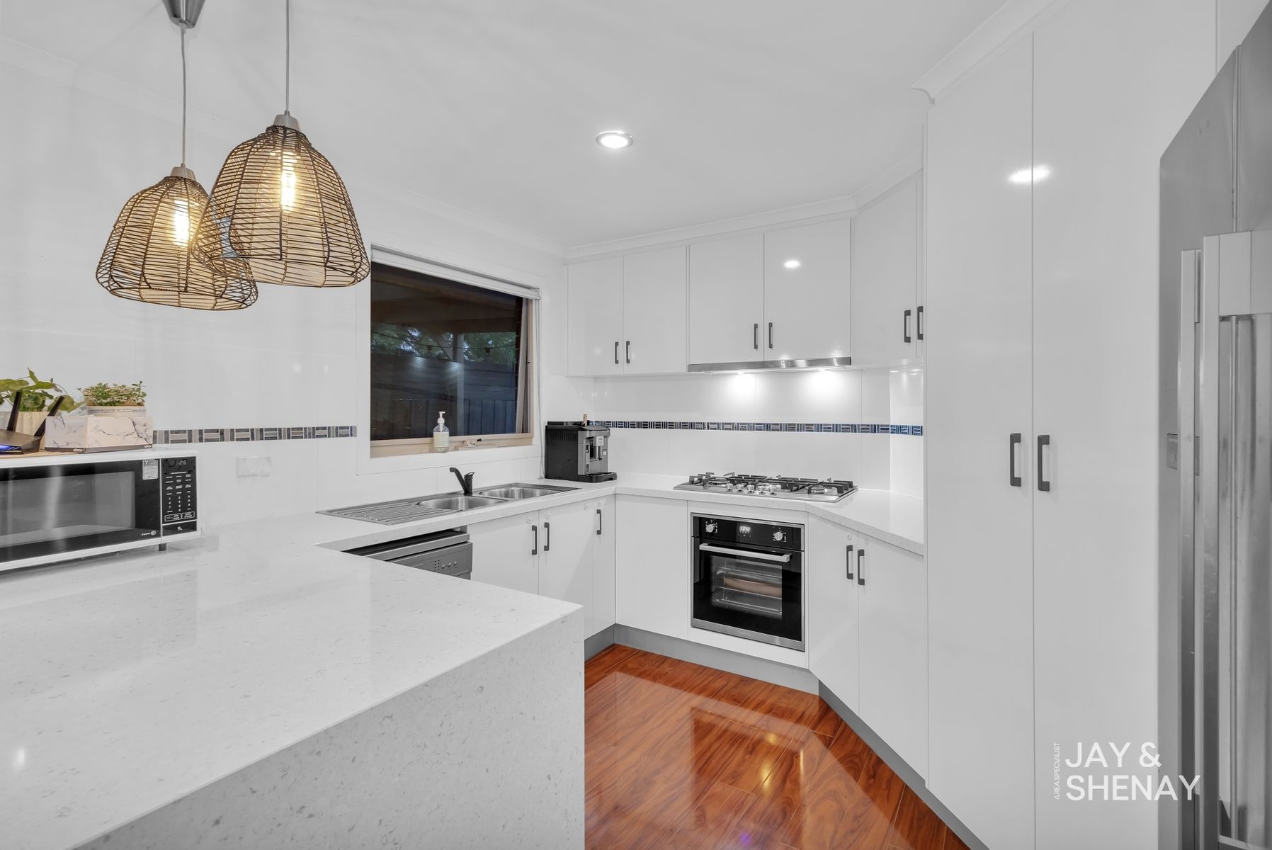 2/13 Eildon Road, Endeavour Hills, VIC 3802, Endeavour Hills - Thumbnail 2