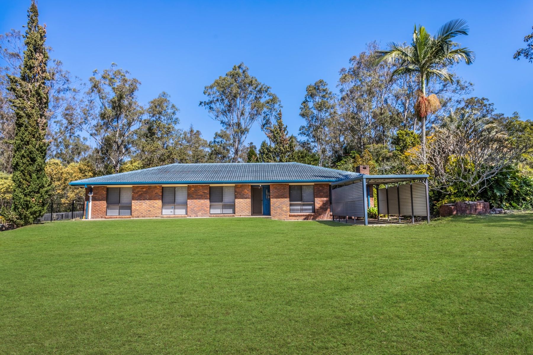 37 Endeavour Street, Barellan Point, QLD 4306, Barellan Point - Thumbnail 2