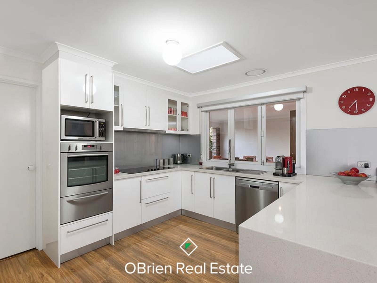 92 Gleneagles Drive, Endeavour Hills, VIC 3802, Endeavour Hills - Thumbnail 3