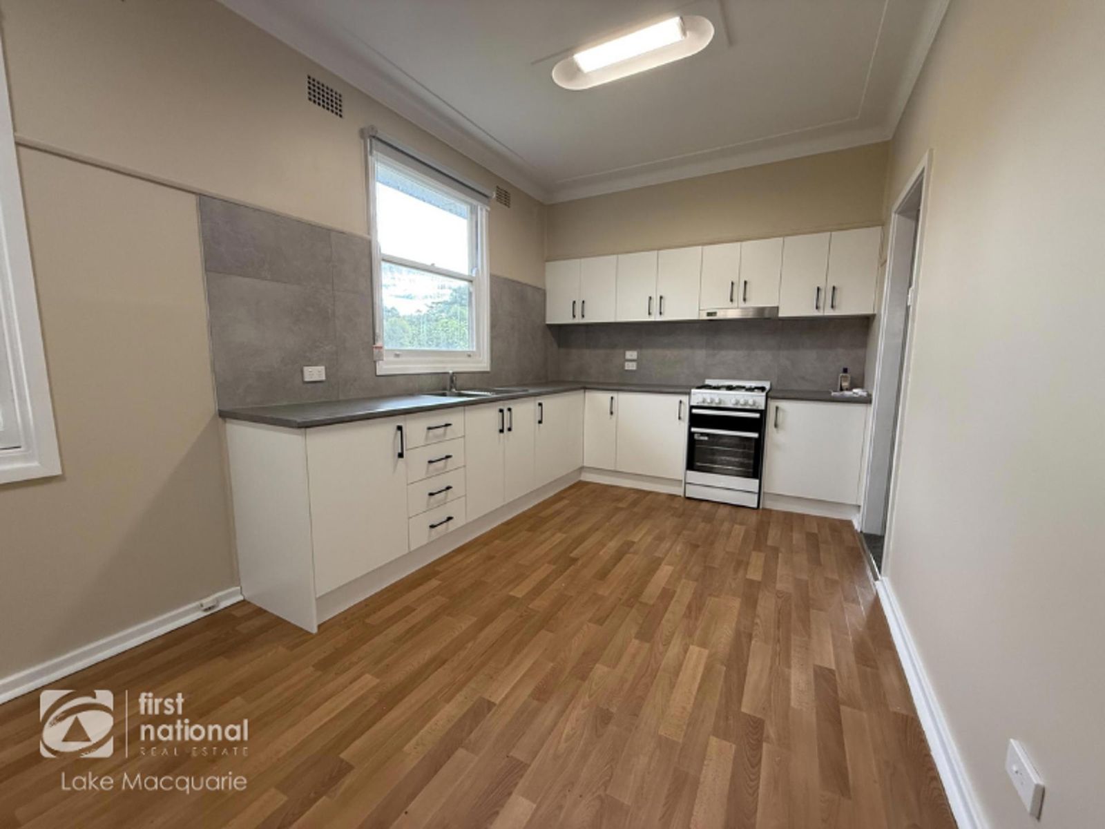 7 Hanley Street, Wallsend NSW 2287, Wallsend - Thumbnail 3