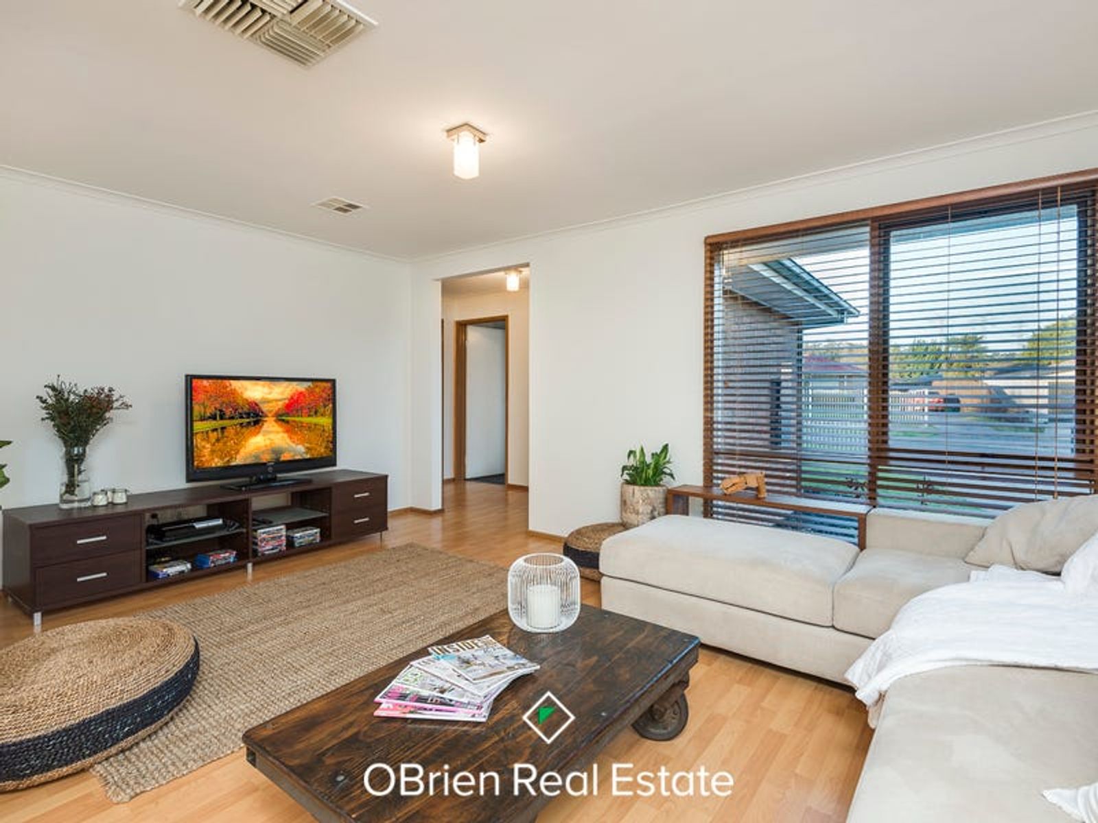 58 Girvan Circuit, Endeavour Hills, VIC 3802, Endeavour Hills - Thumbnail 4