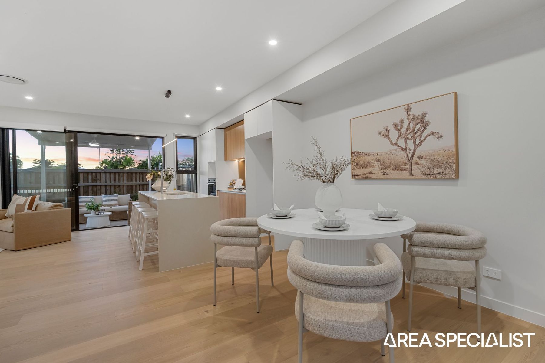 82 1 Lake Serenity Bvd, Helensvale QLD 4212, Anna Tang Areaspecialist Real Estate(28)