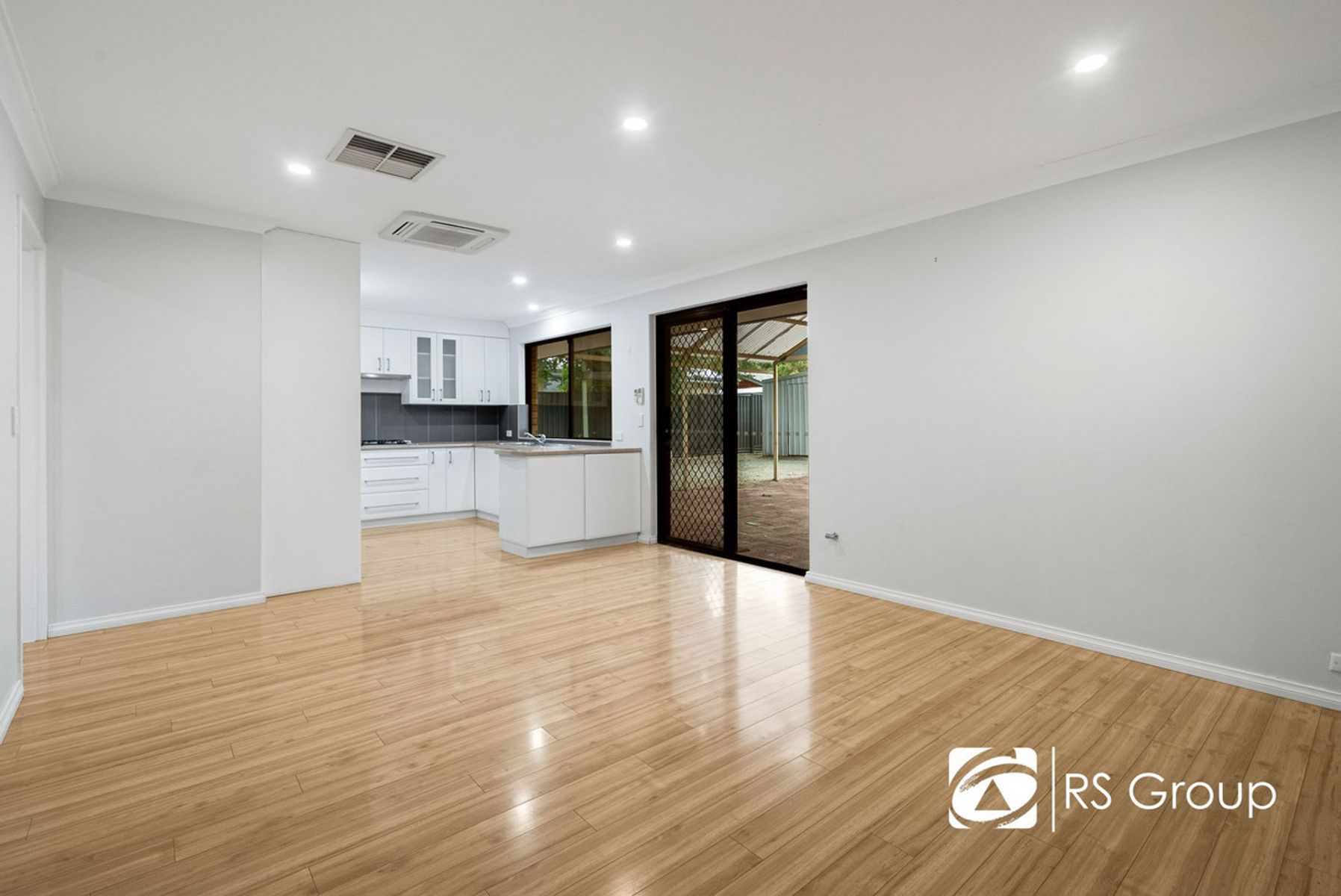 32 Calluna Way, Forrestfield WA 6058, Forrestfield - Thumbnail 6