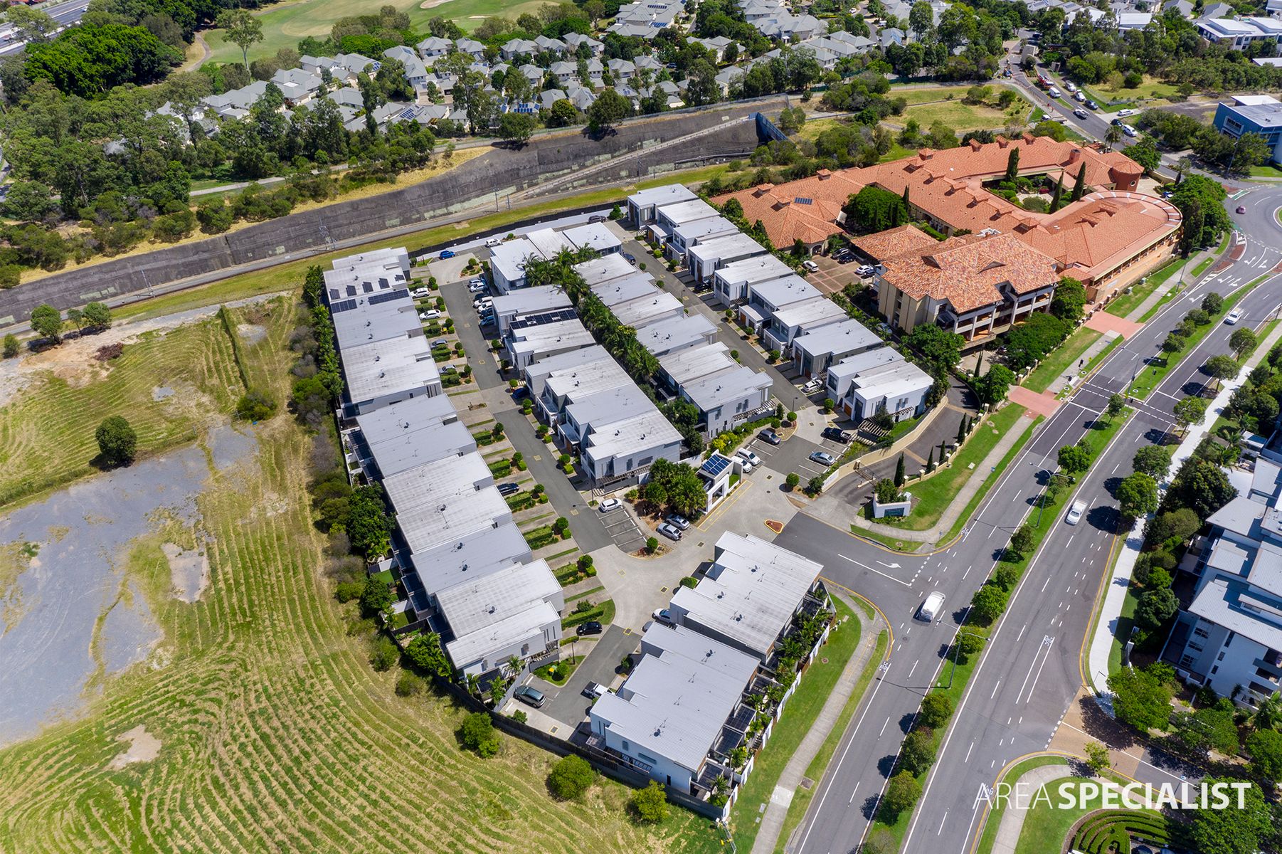 30/2 The Gardenway, Robina, QLD 4226, Robina - Thumbnail 3