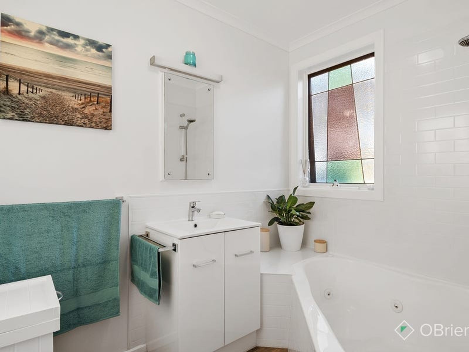 5 Haverstock Hill Close, Endeavour Hills, VIC 3802, Endeavour Hills - Thumbnail 6