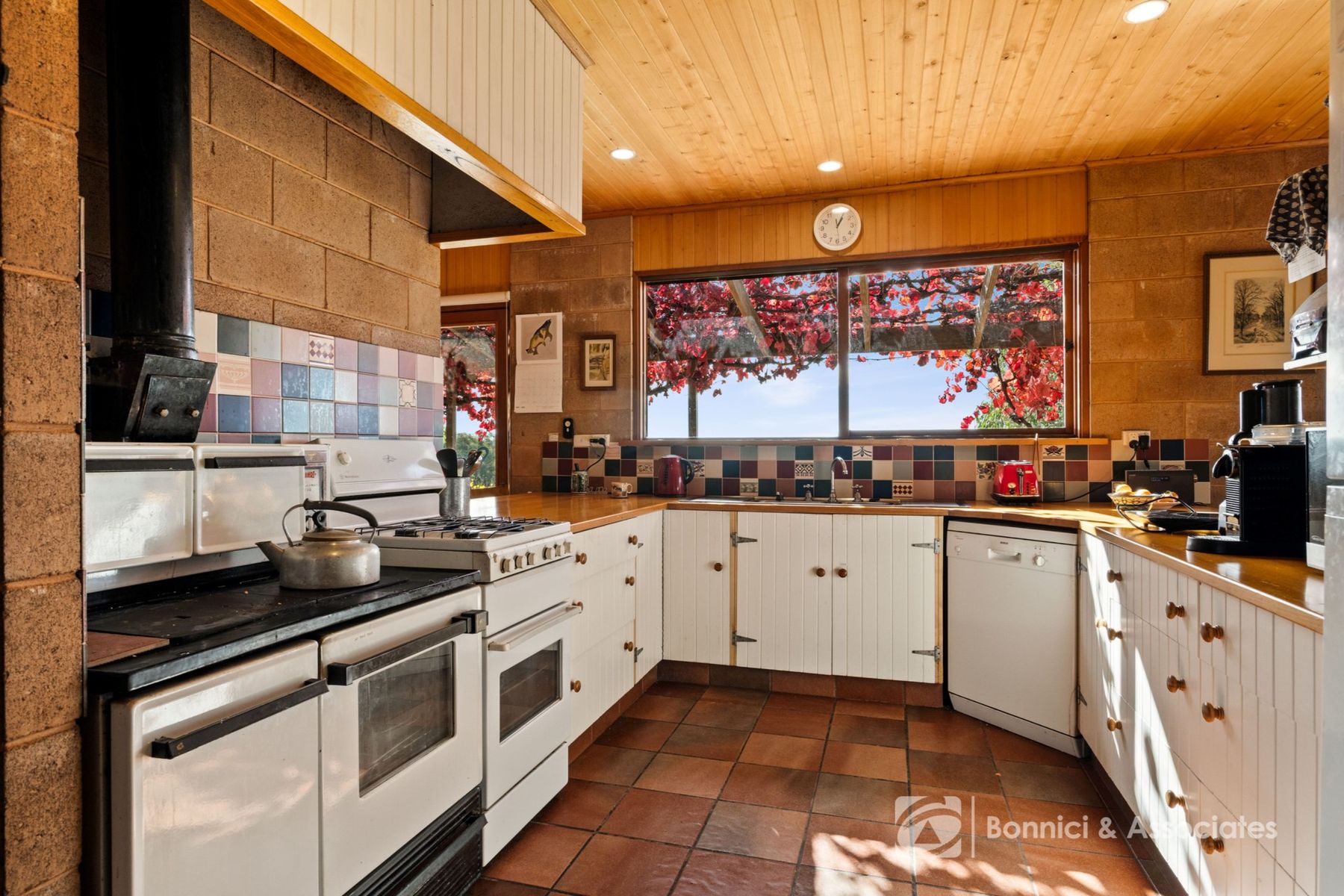 438 Beechworth Wodonga Road, Beechworth VIC 3747, Beechworth - Thumbnail 5
