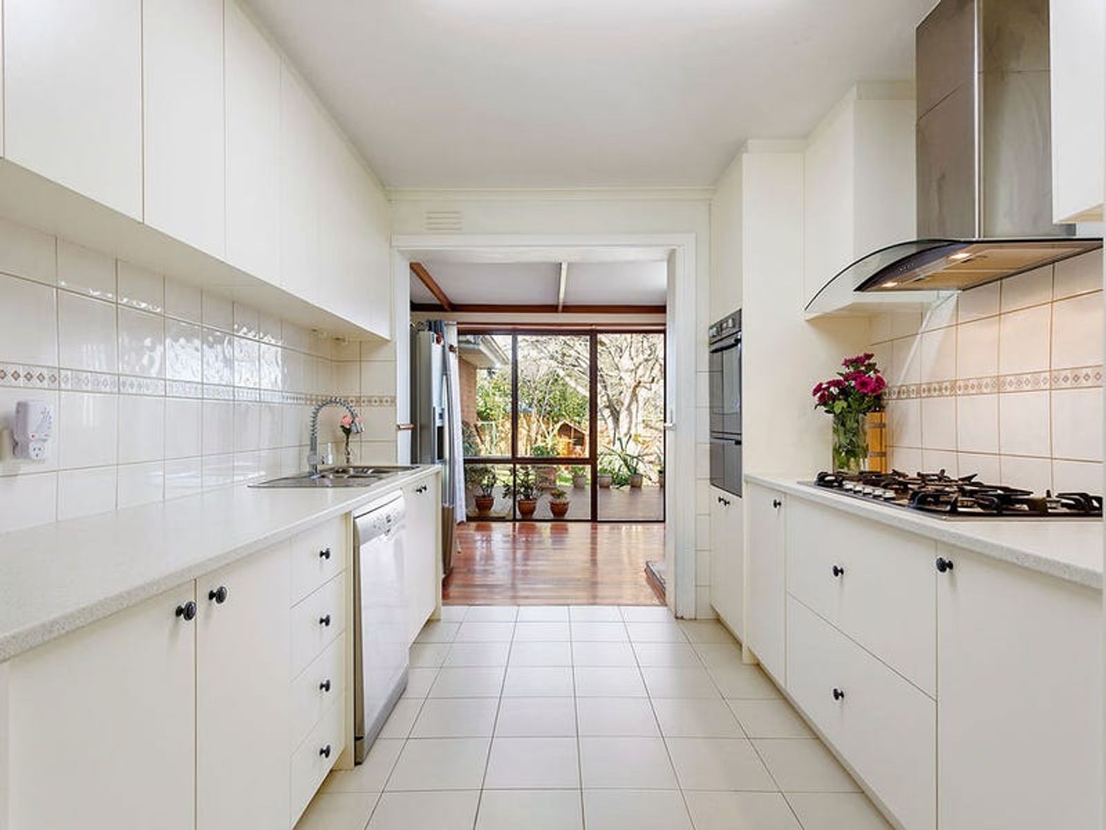 37 Caledonia Crescent, Mulgrave, VIC 3170, Mulgrave - Thumbnail 3