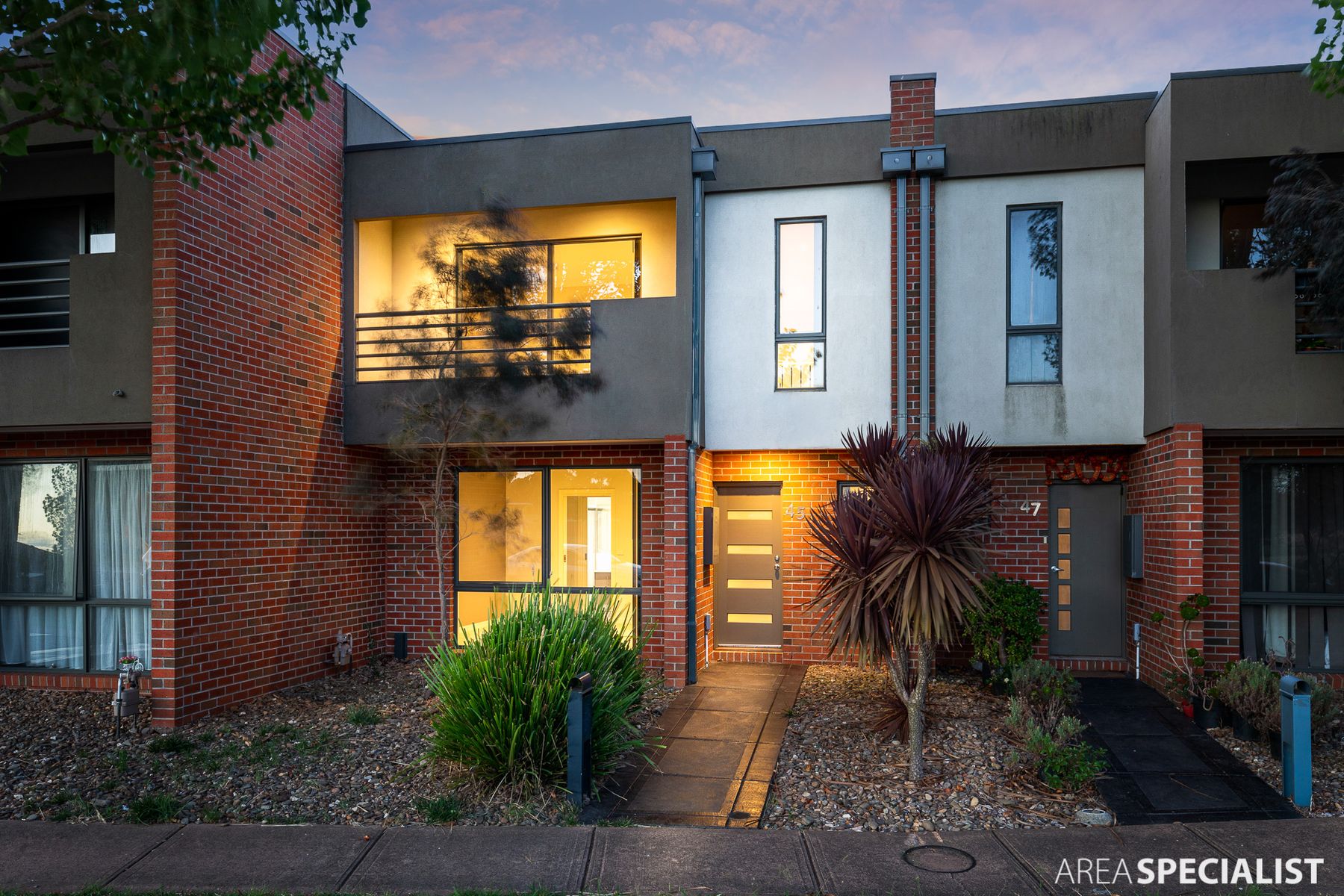 45 Swamphen Drive, Williams Landing, VIC 3027, Williams Landing - Thumbnail 2