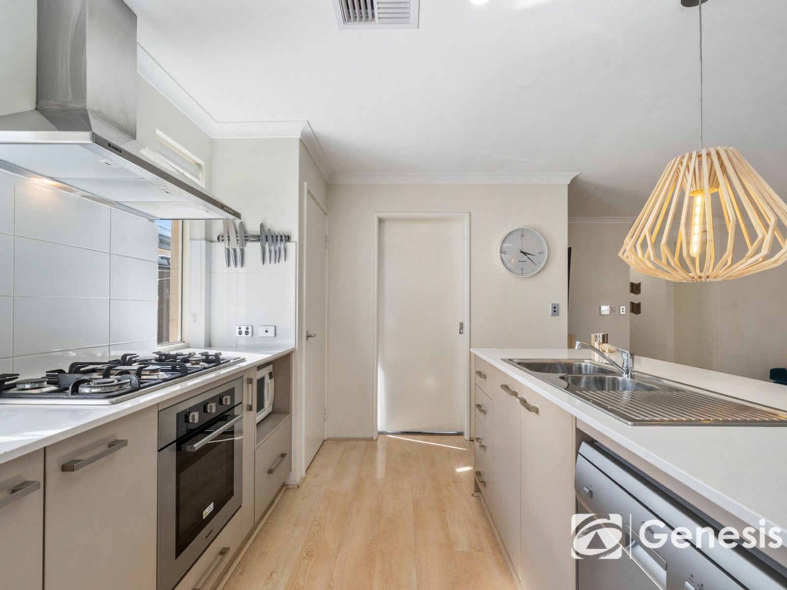 21 Petrona Crescent, Piara Waters, WA 6112, Piara Waters - Thumbnail 4