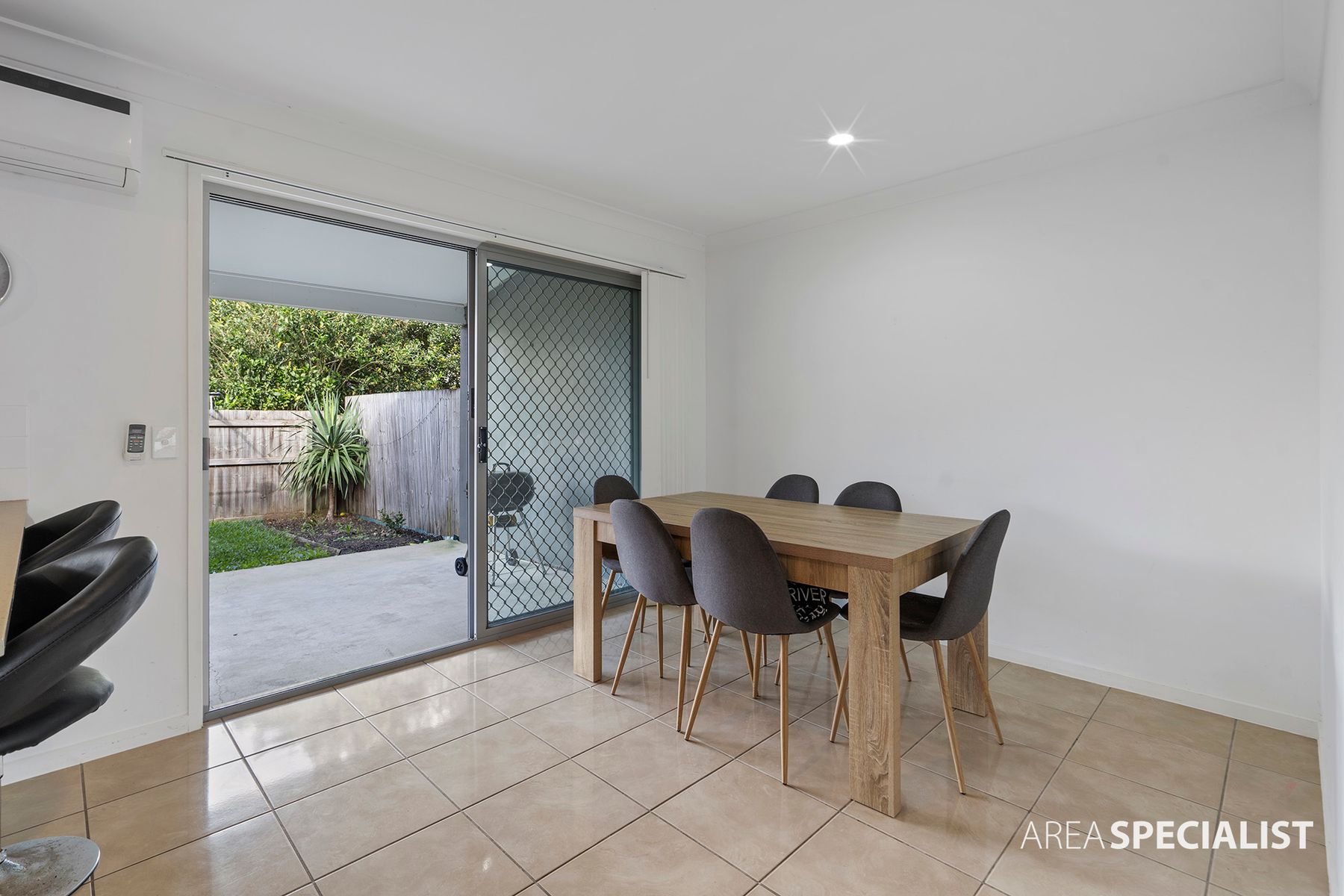 2/3 Venetian Way, Coomera, QLD 4209, Coomera - Thumbnail 6