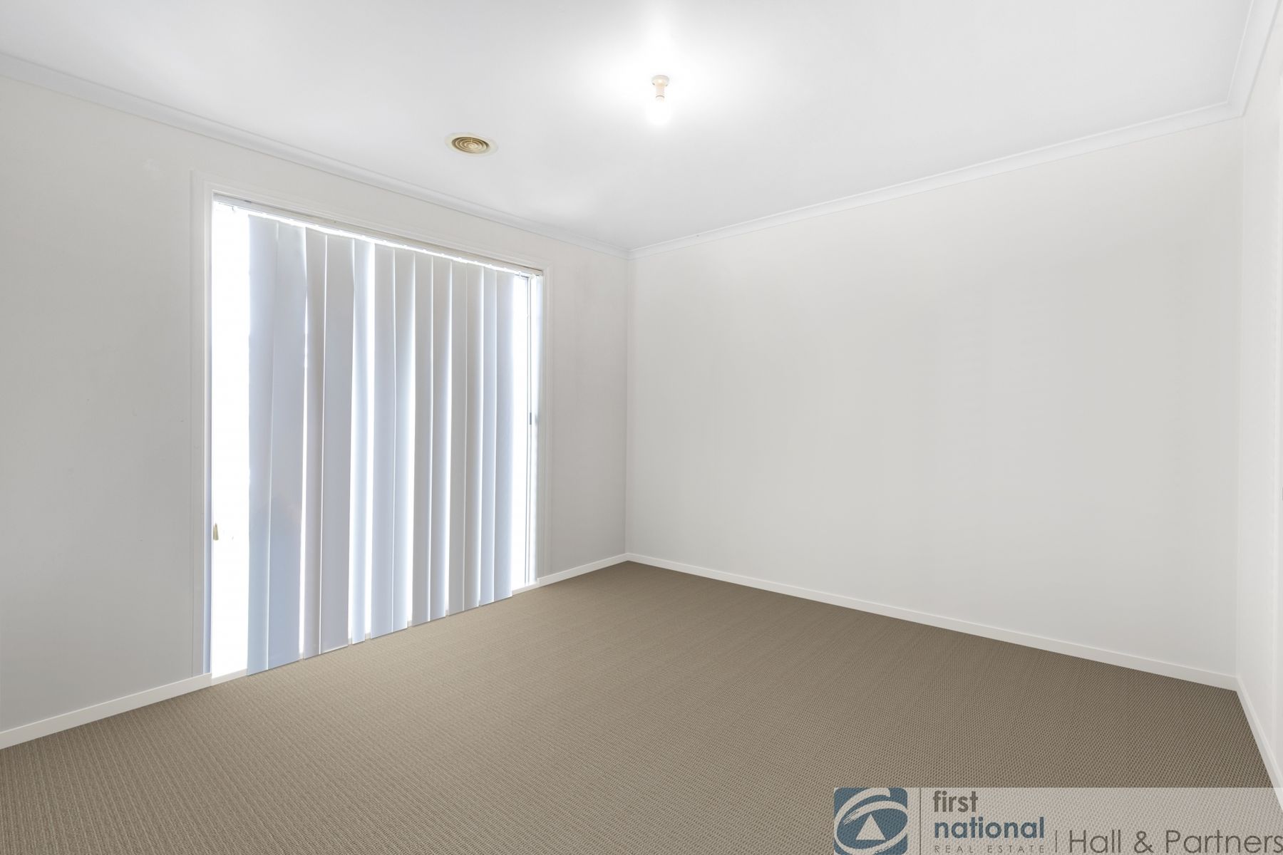 5 Grant Street, Dandenong VIC 3175, Dandenong - Thumbnail 2