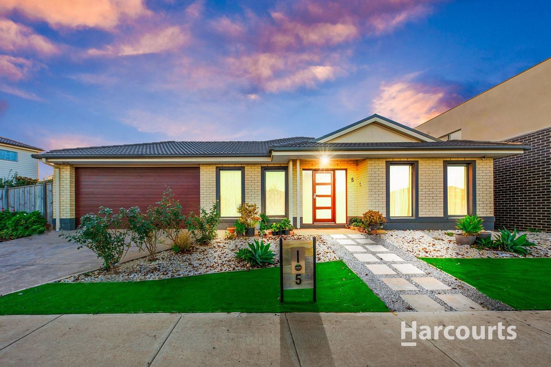 5 Twain Way, Fraser Rise, VIC 3336