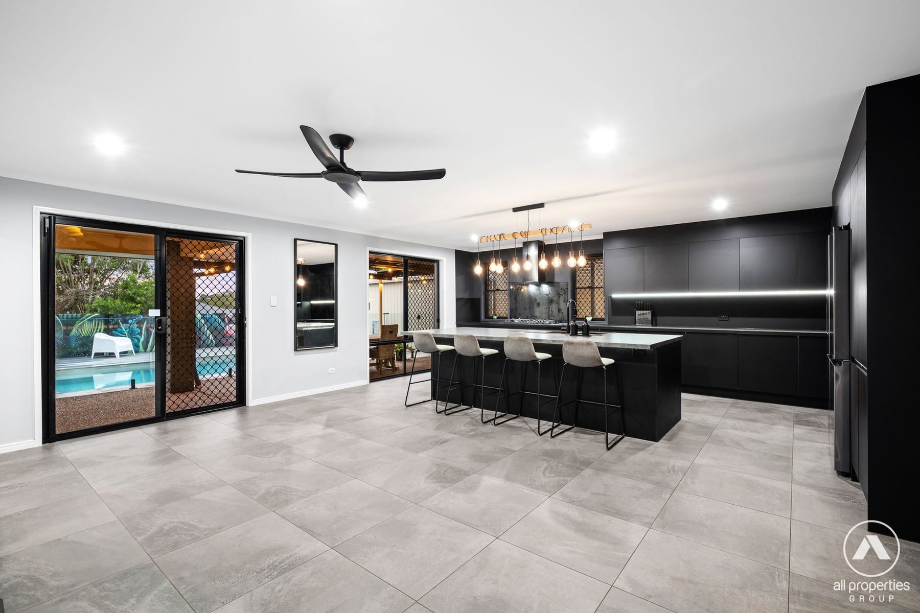 27 Paperbark Crescent, Heathwood QLD 4110, Heathwood - Thumbnail 5