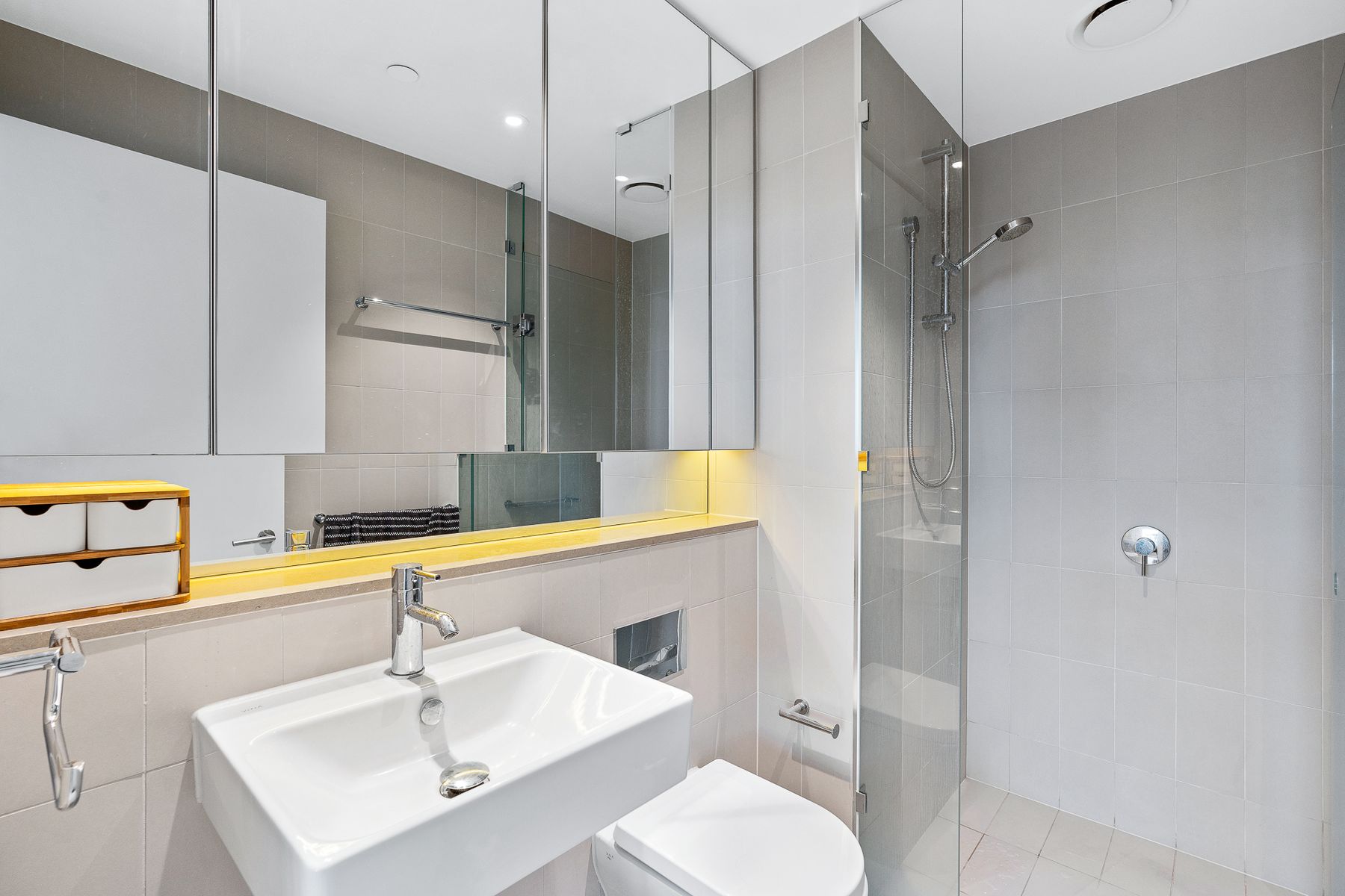2701N/889 Collins Street, Docklands, VIC 3008, Docklands - Thumbnail 5