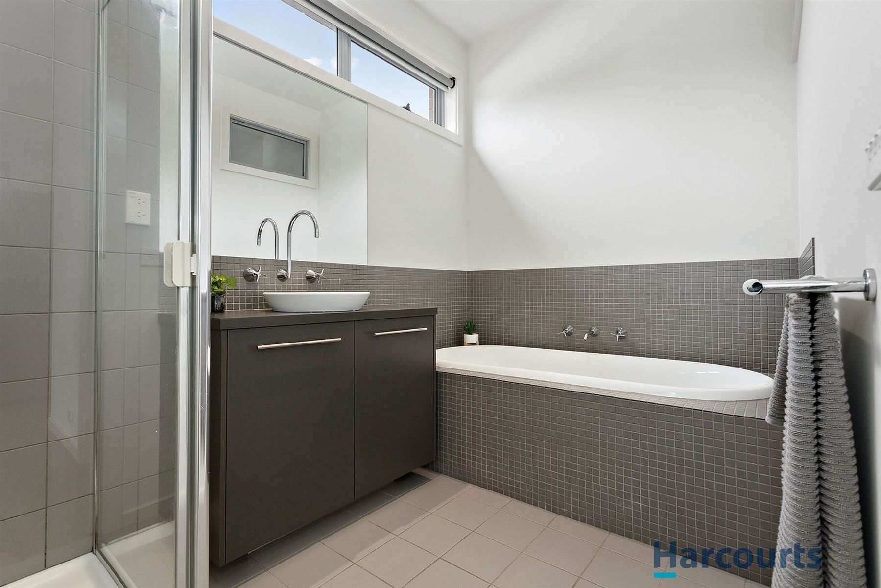 21 Gisborne Way, Caroline Springs, VIC 3023, Caroline Springs - Thumbnail 7