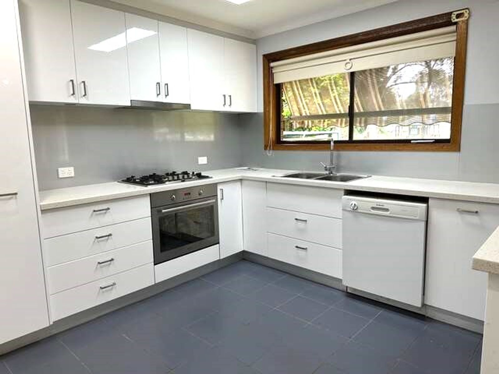 2/12 Toorak Avenue, Warragul VIC 3820, Warragul - Thumbnail 5