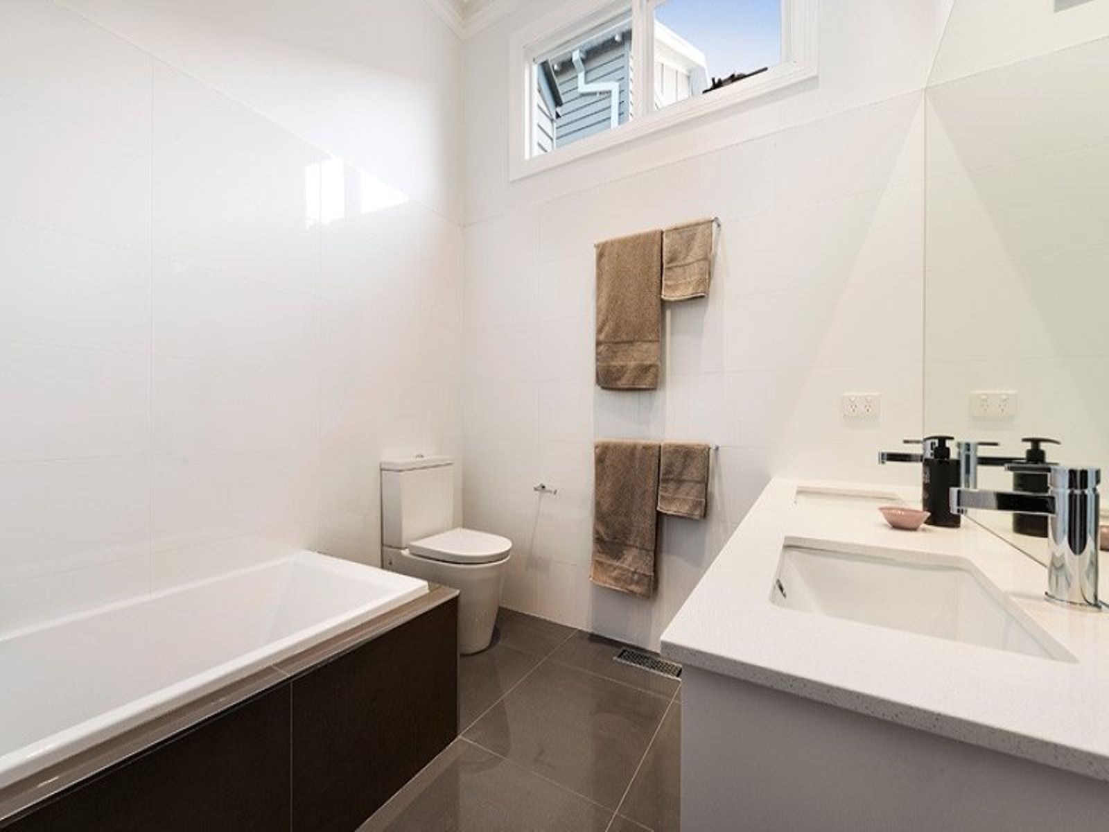 93 The Parade, Ascot Vale - Thumbnail 7