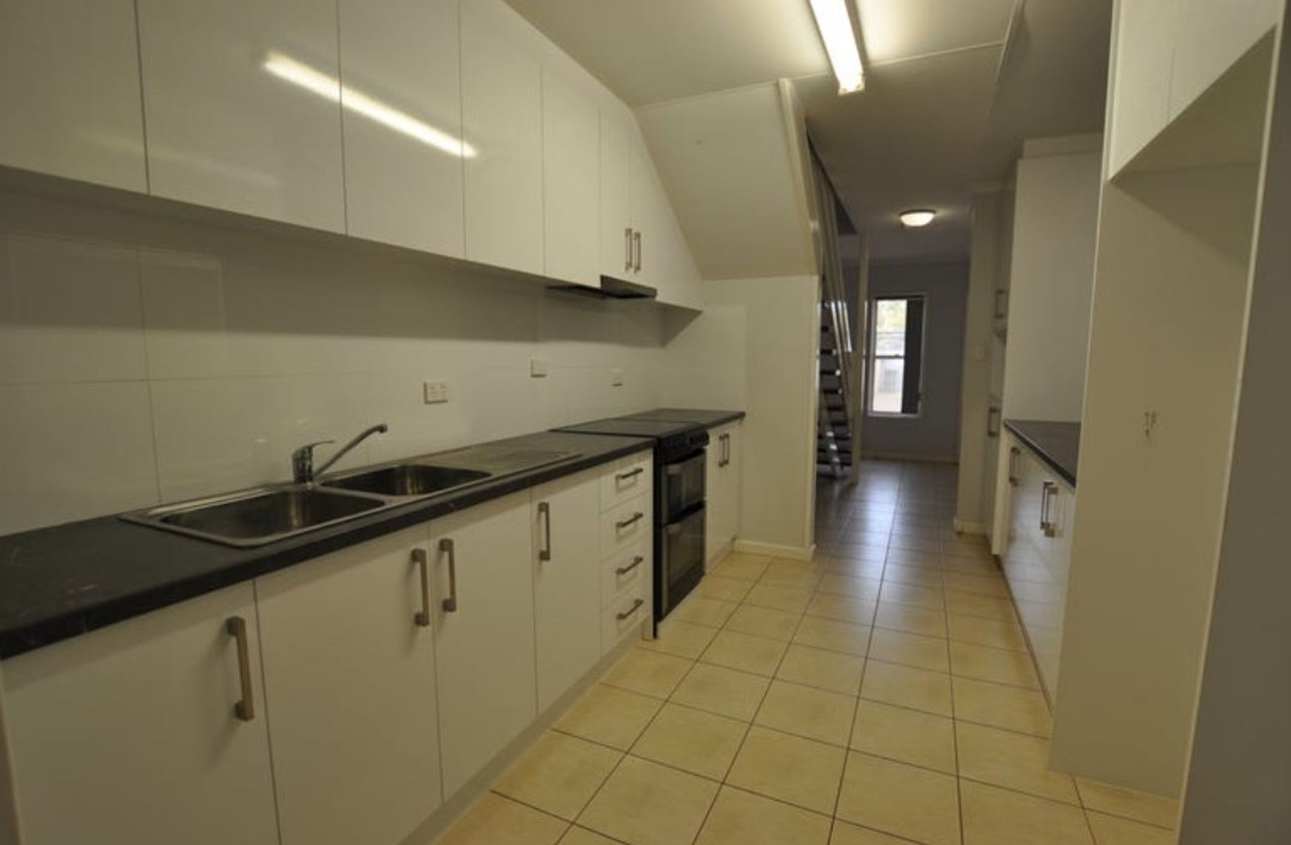 37 Catamore Court, South Hedland WA 6722, South Hedland - Thumbnail 2