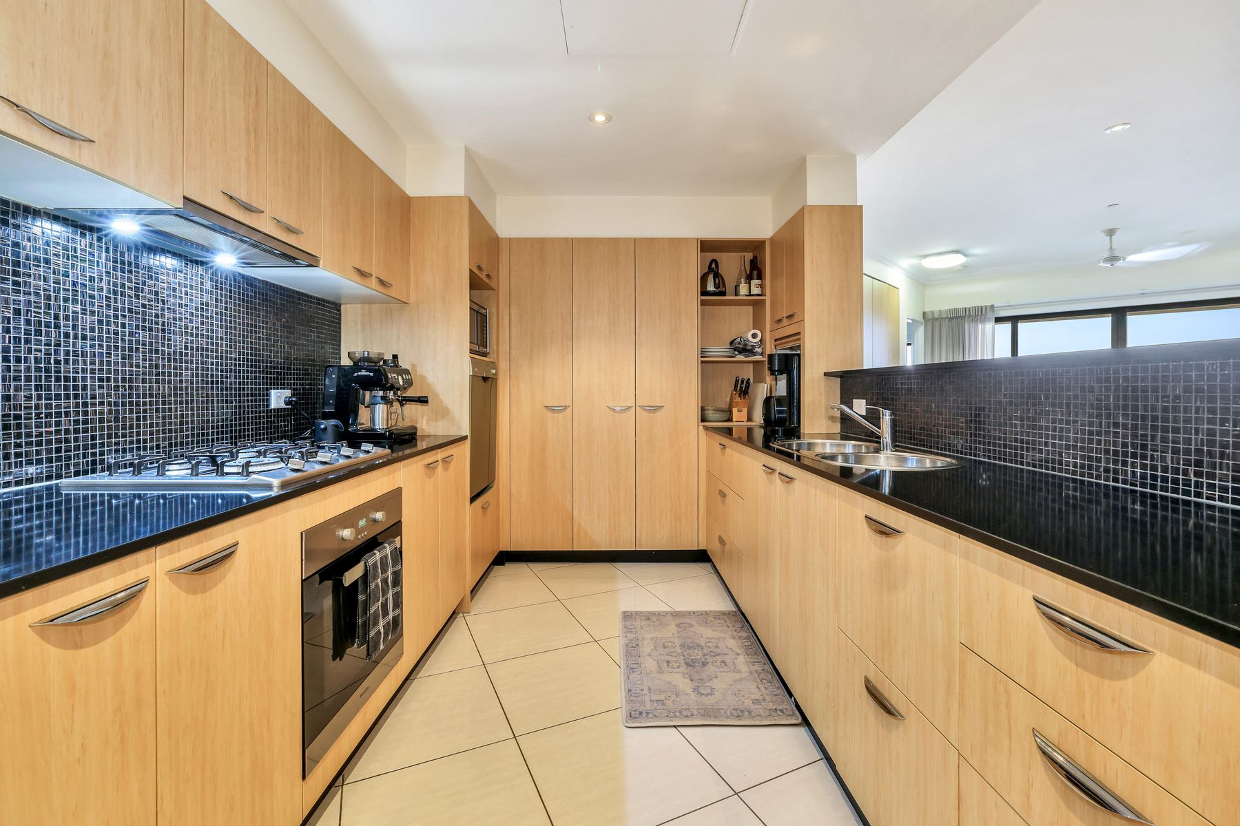 422/12 Salonika Street, Parap NT 0820, Parap - Thumbnail 4