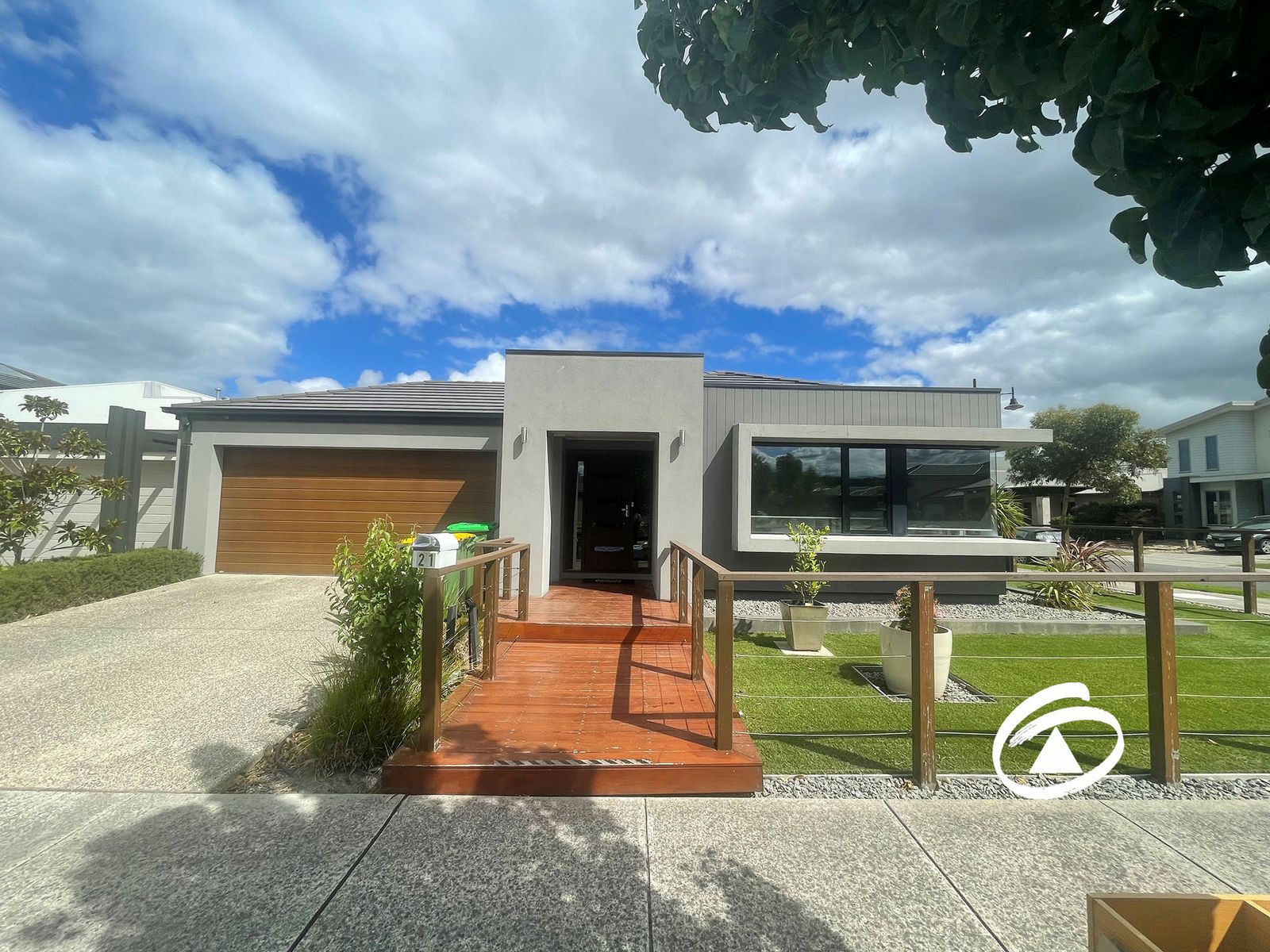 21 Penshurst Crescent, Officer VIC 3809, Officer - Thumbnail 2