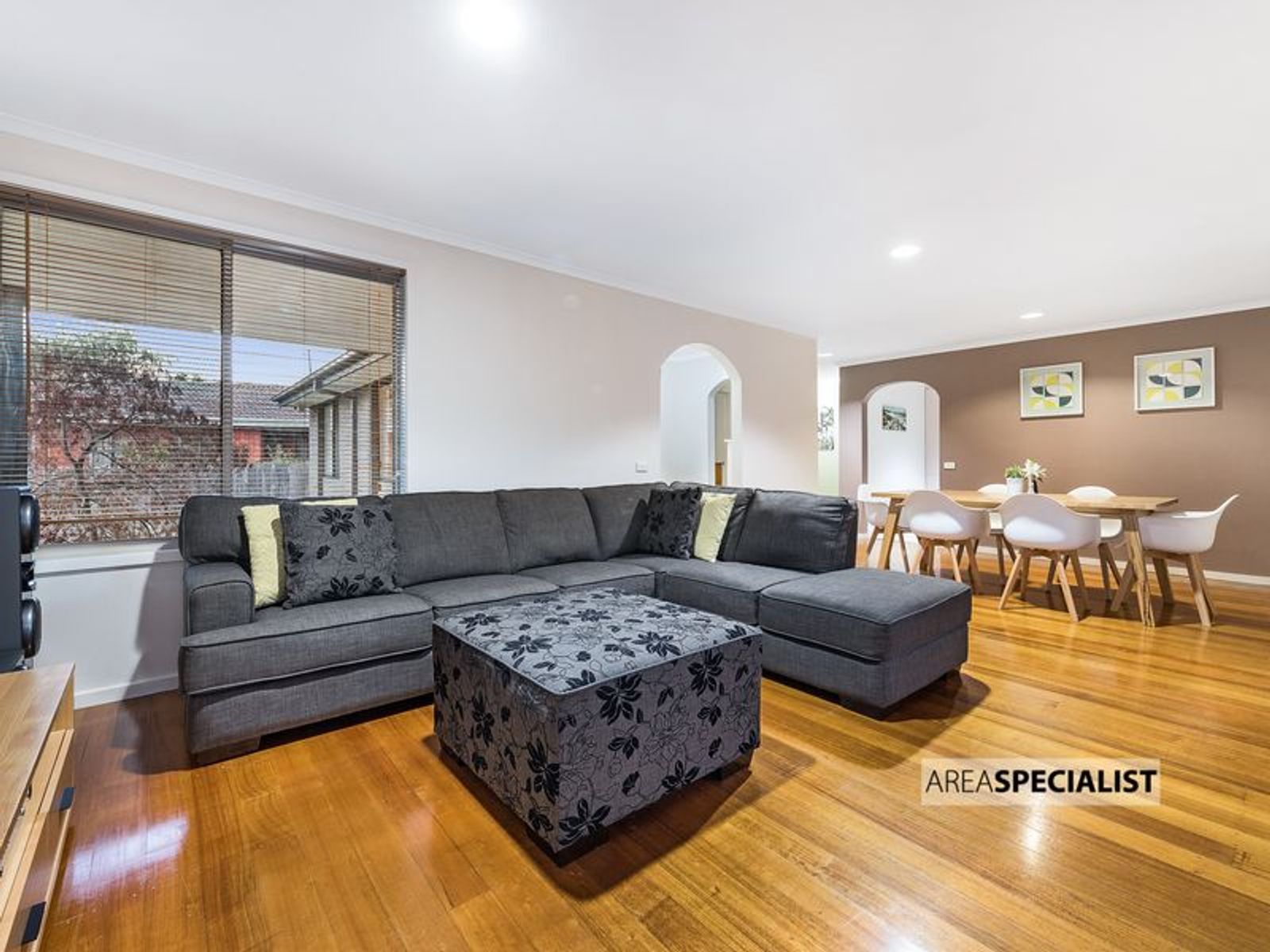 84 Pound Road, Hampton Park, VIC 3976, Hampton Park - Thumbnail 2