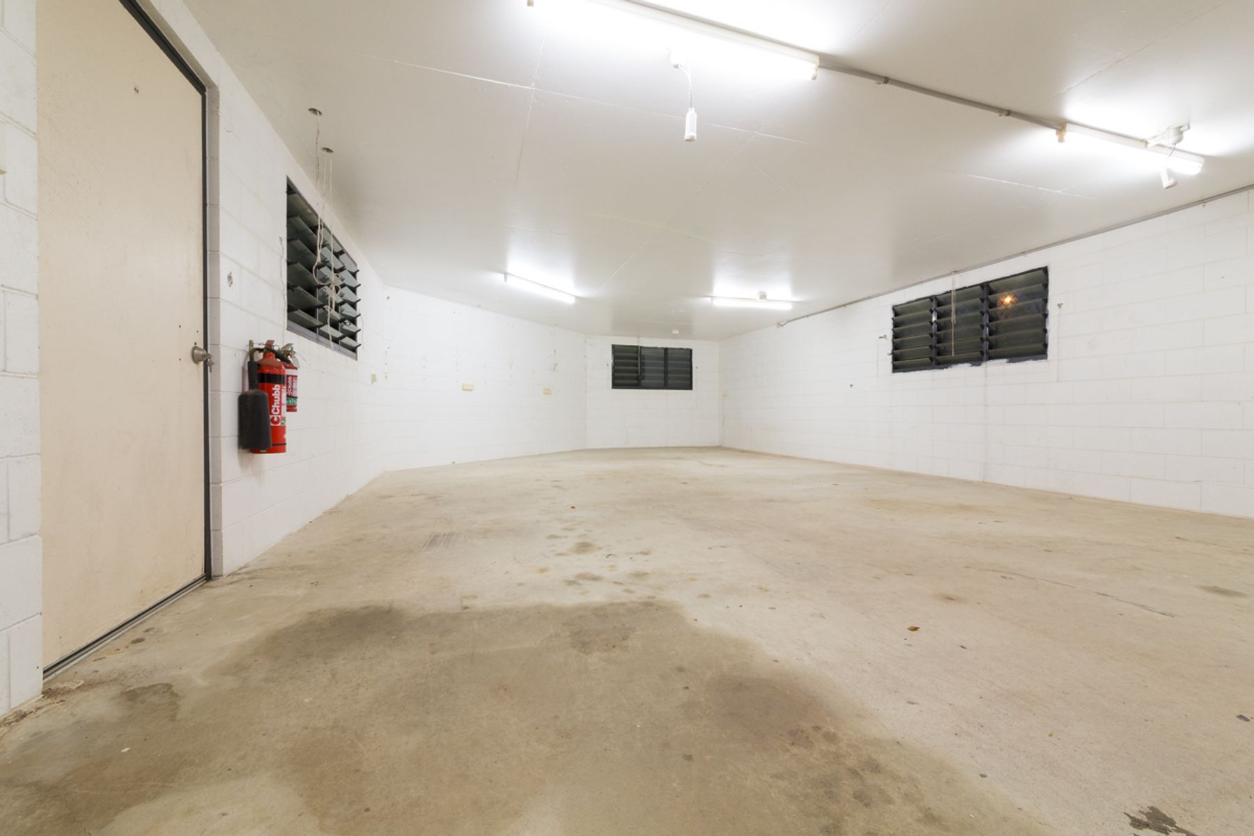21 Eaton Place, Karama NT 0812, Karama - Thumbnail 4
